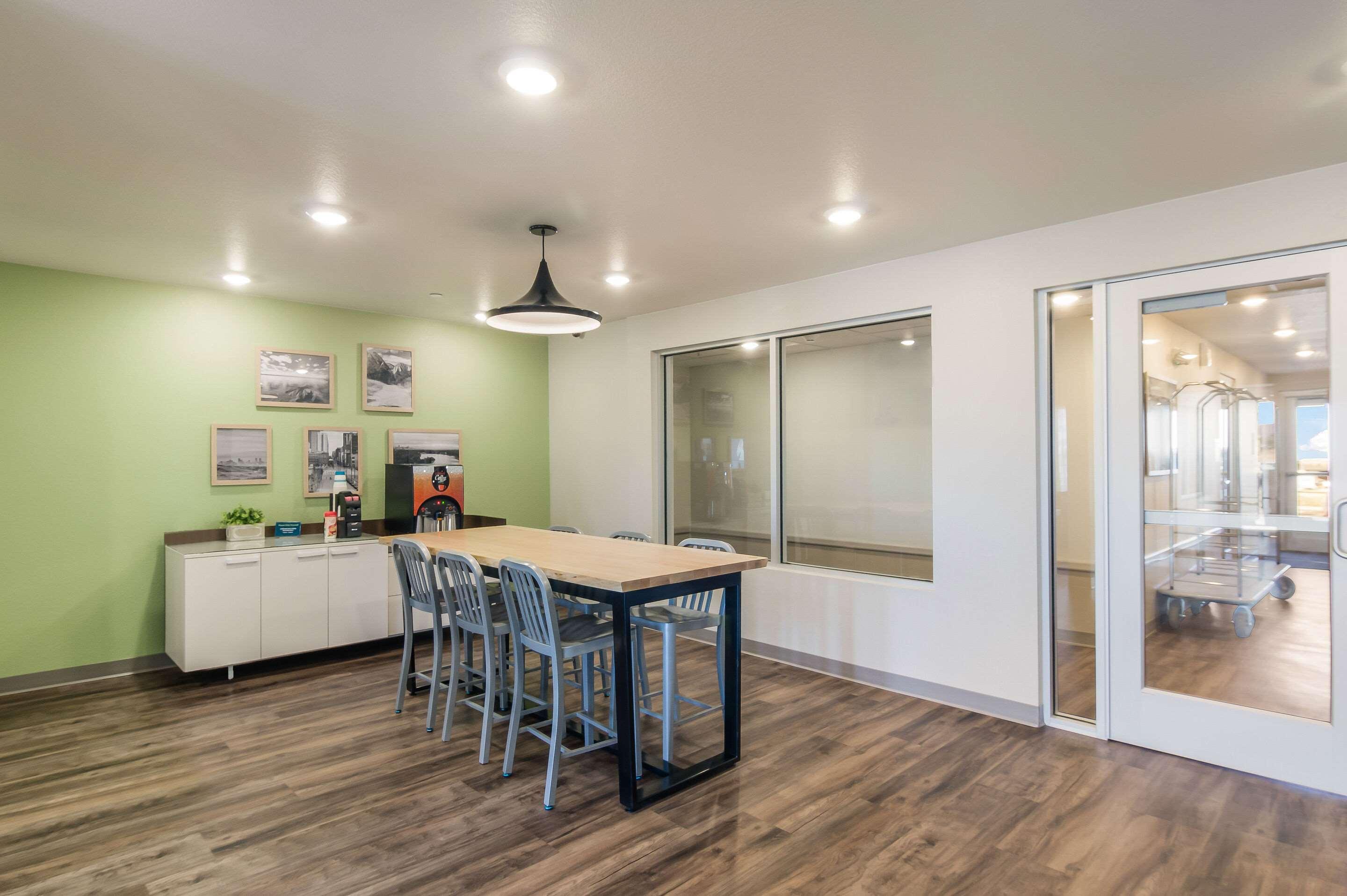 Woodspring Suites Broomfield Westminster