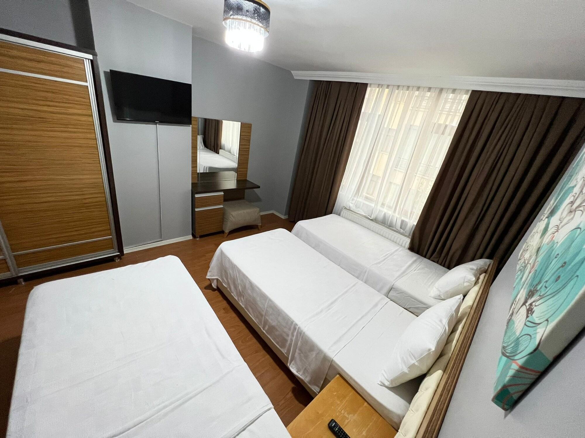 Ci̇ty Blue Hotel