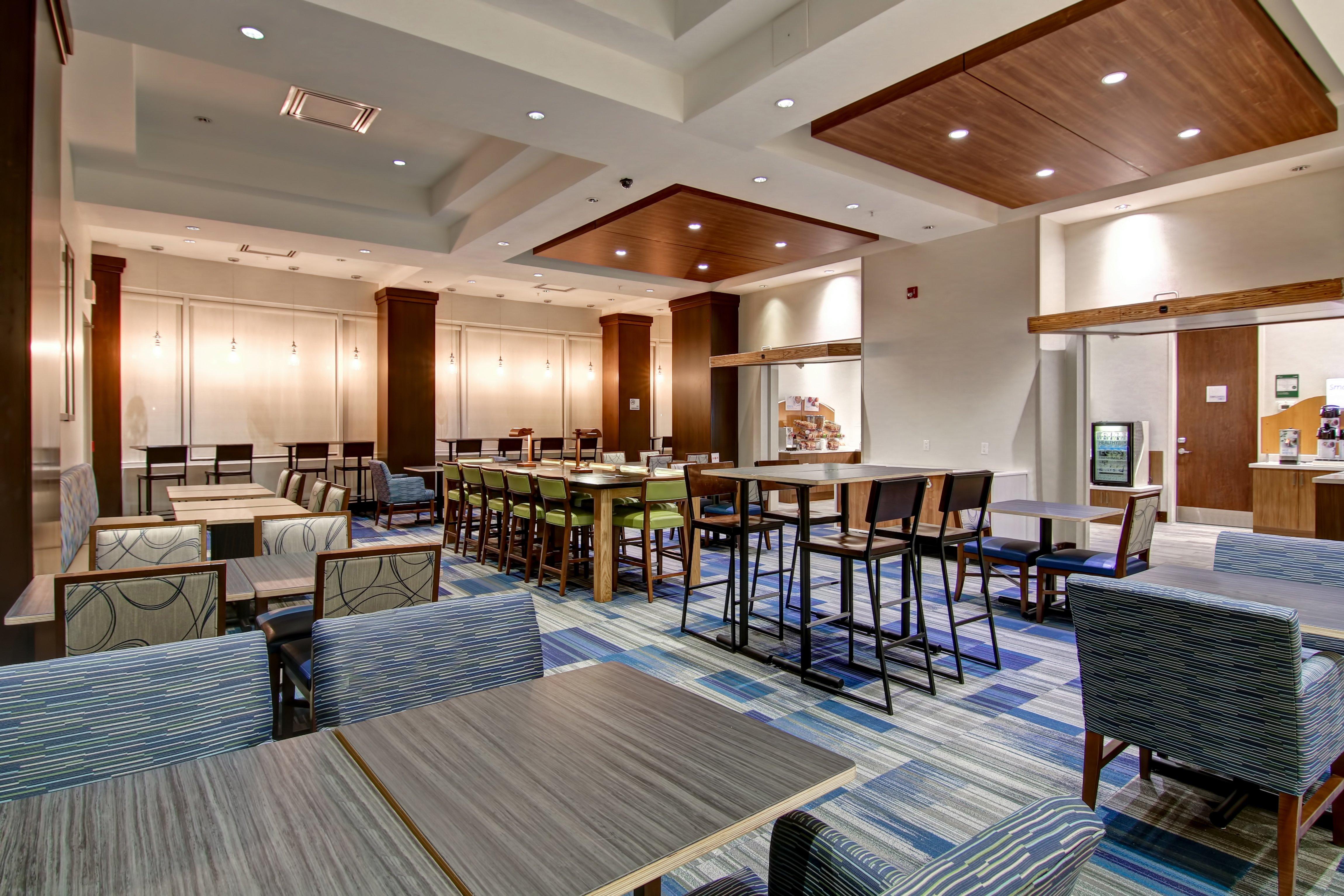Holiday Inn Express & Suites Toronto Markham