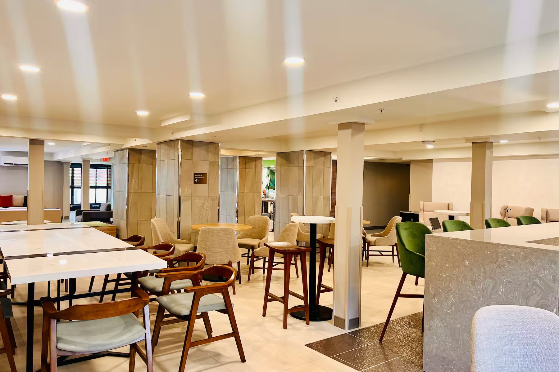 Wyndham Garden Louisville East