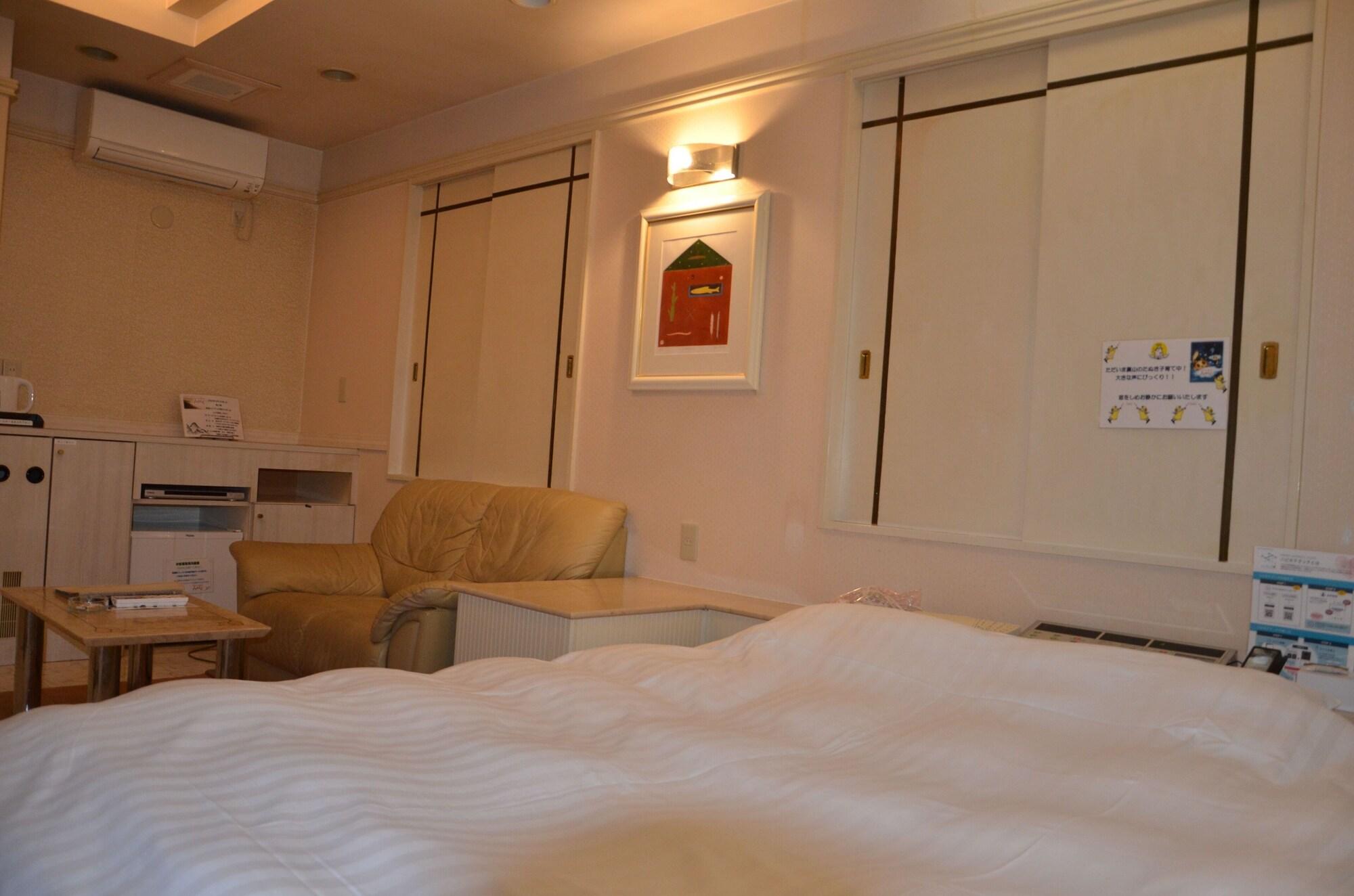 Hotel Takao Asile