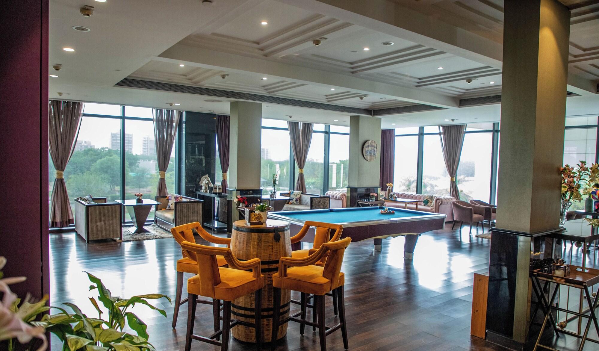 Karma Lakelands Golf Resort & Residences