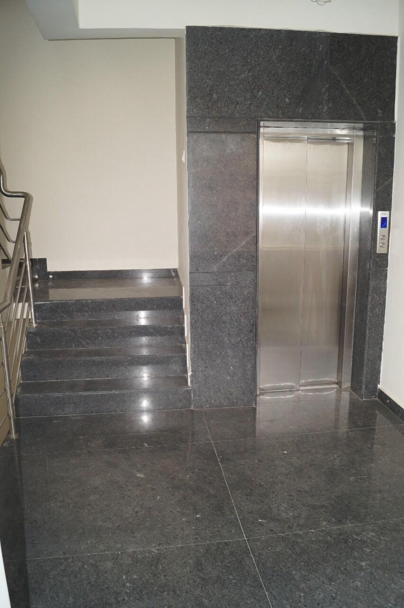 Bsk Deluxe Lodging
