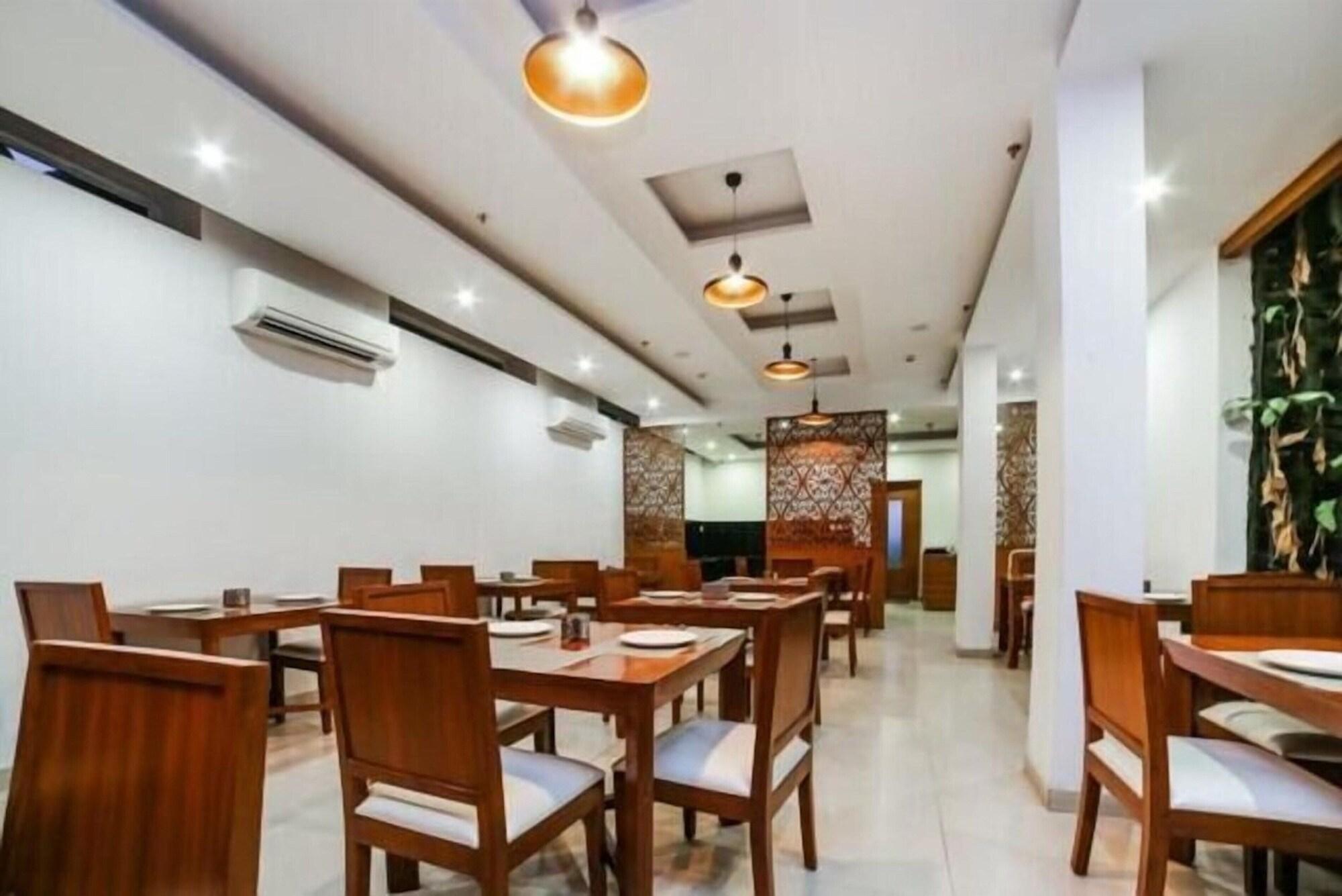 Hotel Elite Millennium City Gurgaon