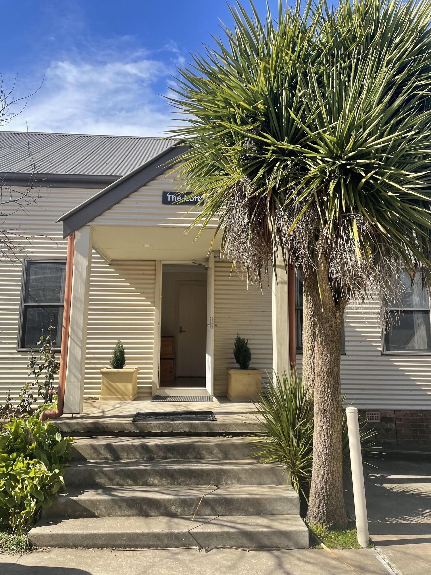 Millthorpe Motel by null