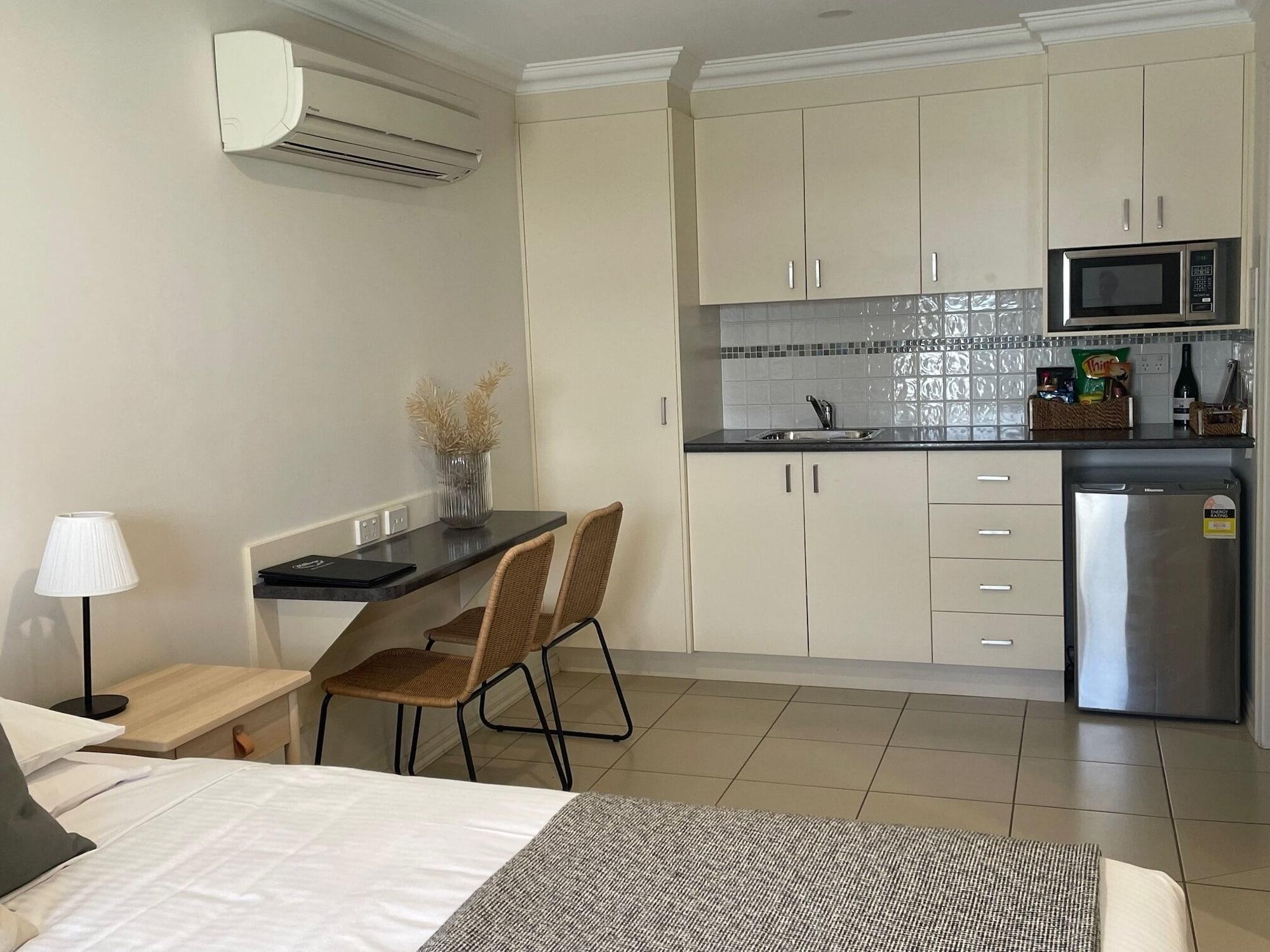 Millthorpe Motel by null