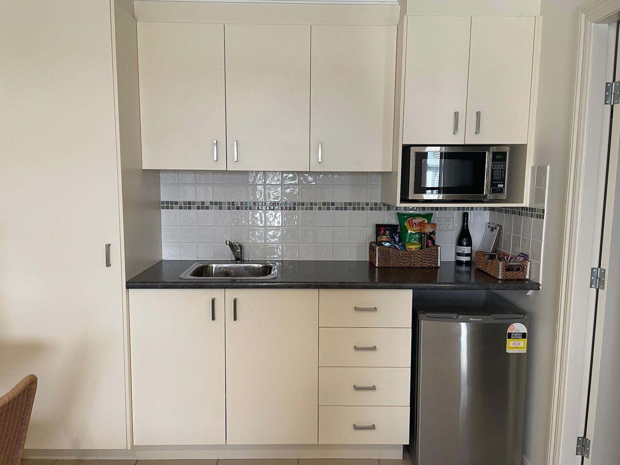 Millthorpe Motel by null