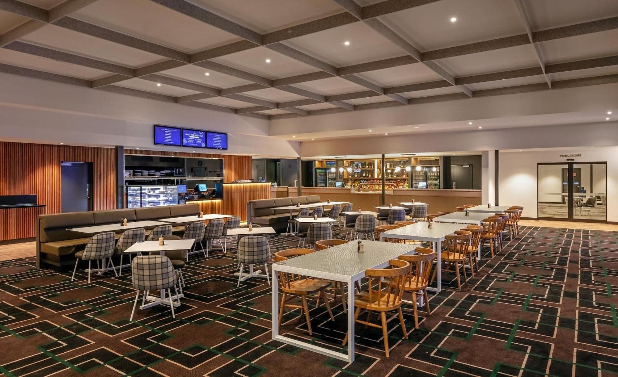 Blacktown Tavern