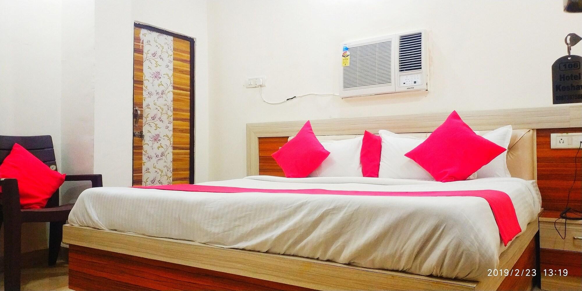 Hotel Keshav