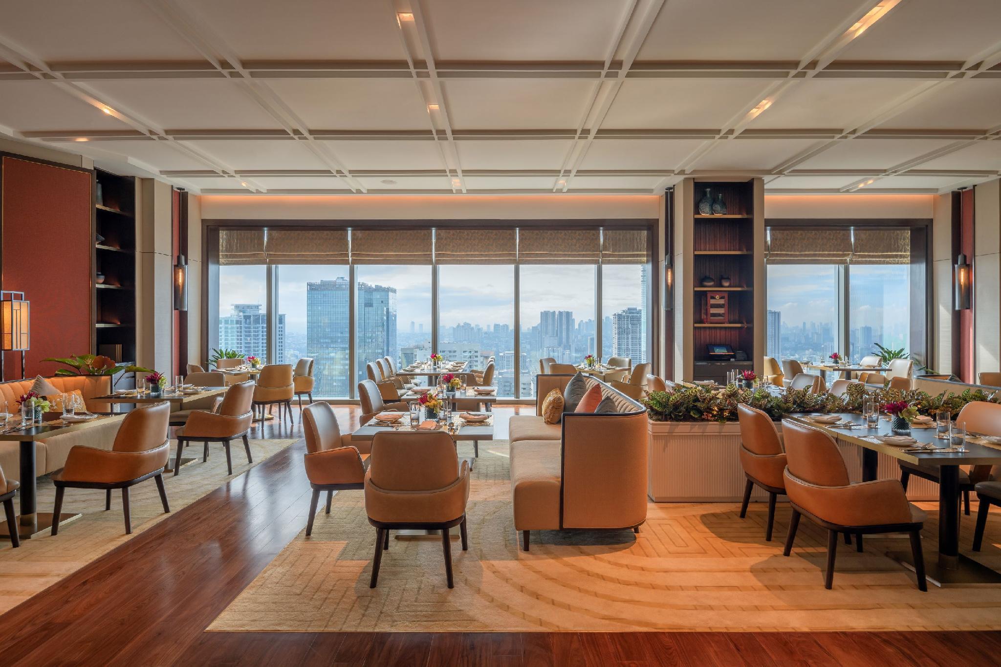 Solaire Resort North