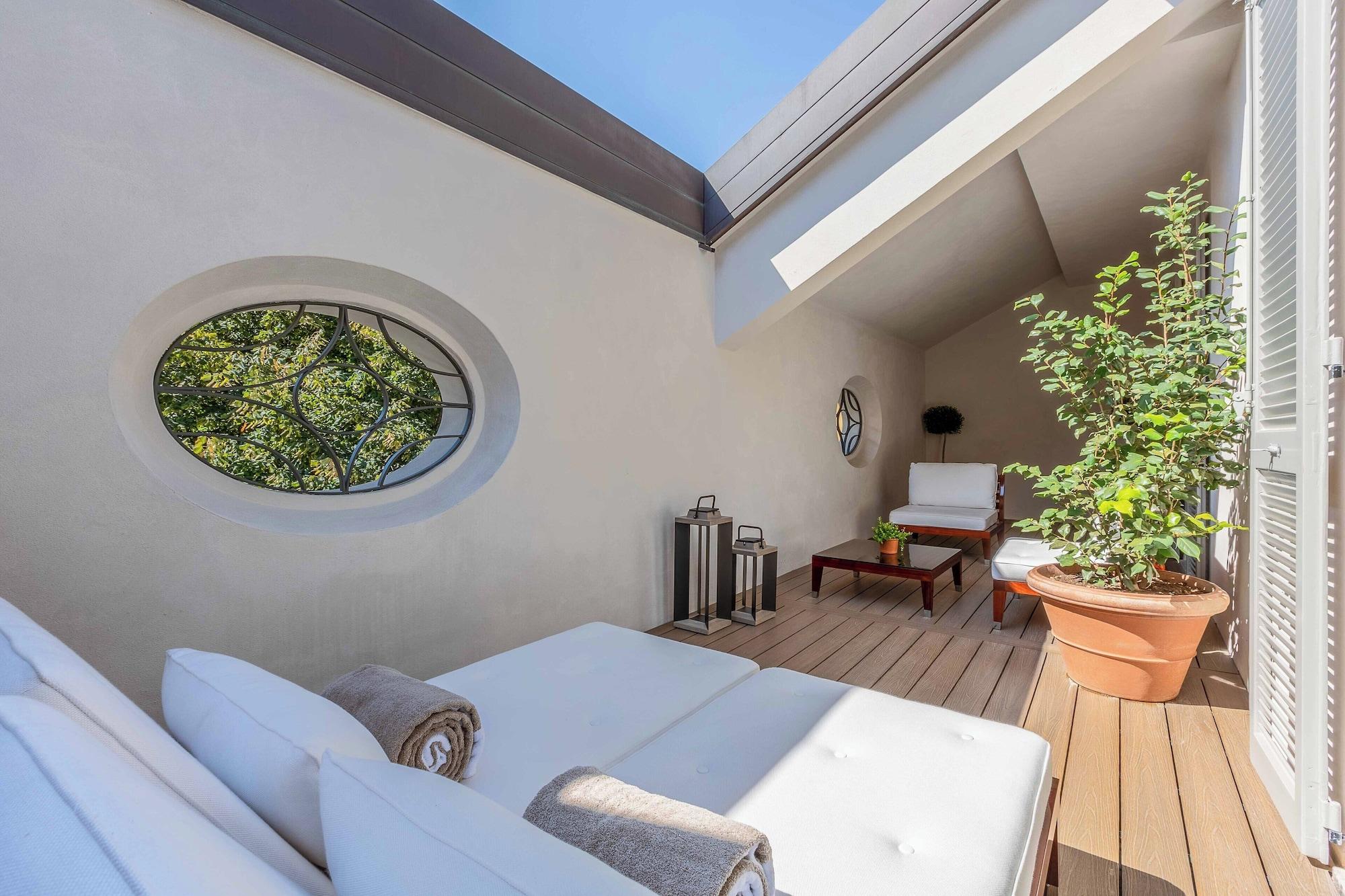 Portrait Milano Hotel - Lungarno Collection by null Portrait Milano Hotel - Lungarno Collection by null