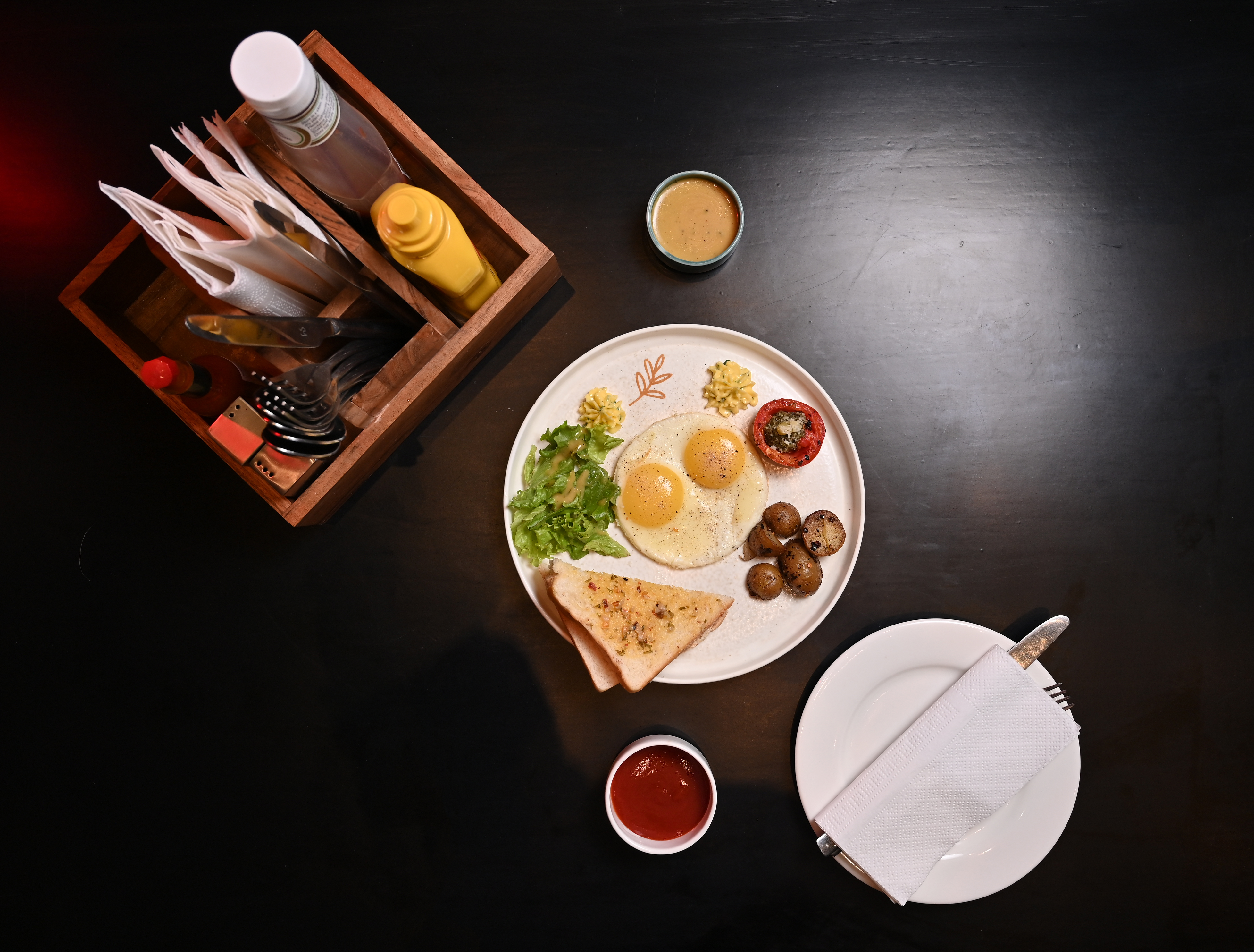 Alivaa Hotel Gurugram Sohna Road City Center
