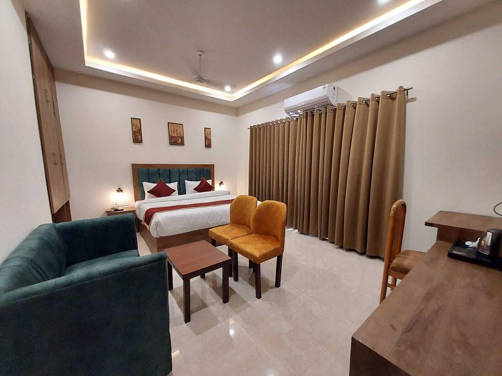 Hotel Dreamland Inn