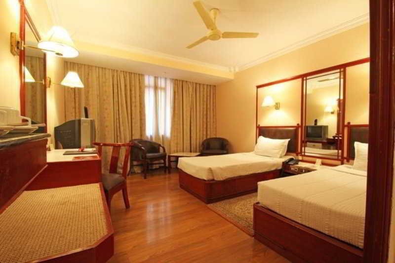 OYO 2379 Nahar Heritage Hotel