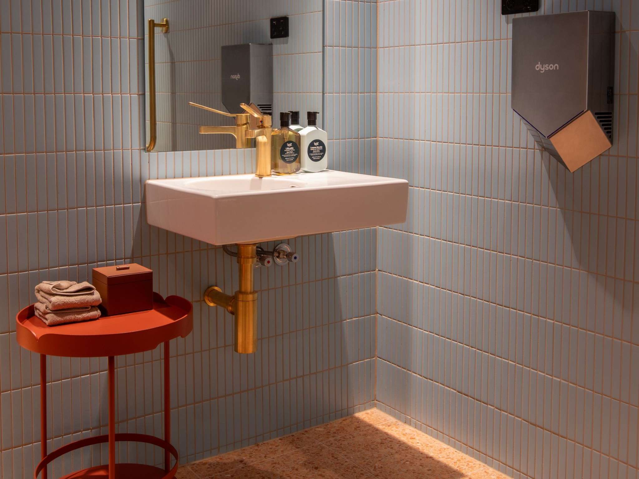 Hyde Melbourne Place by null