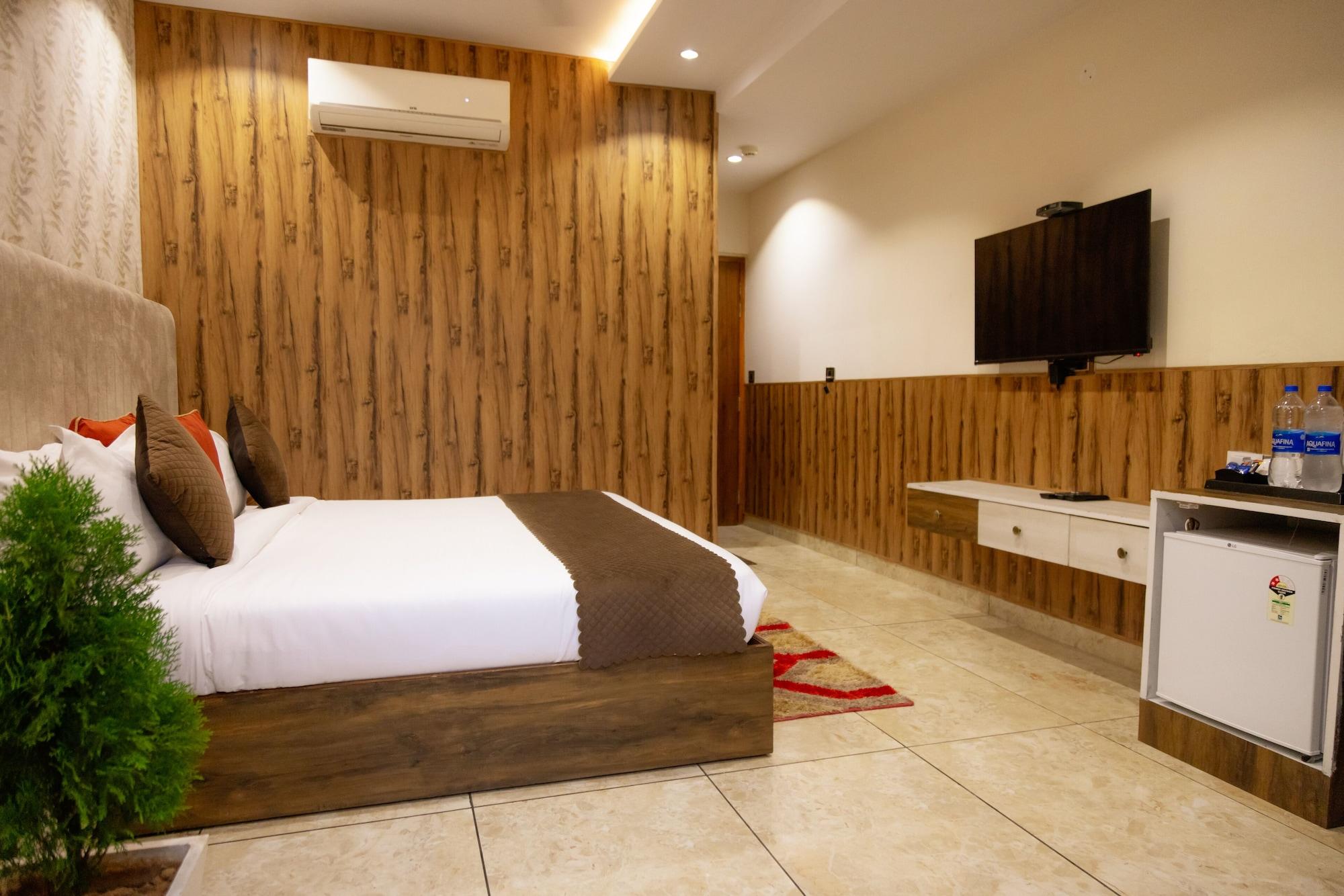 Hotel Eminence