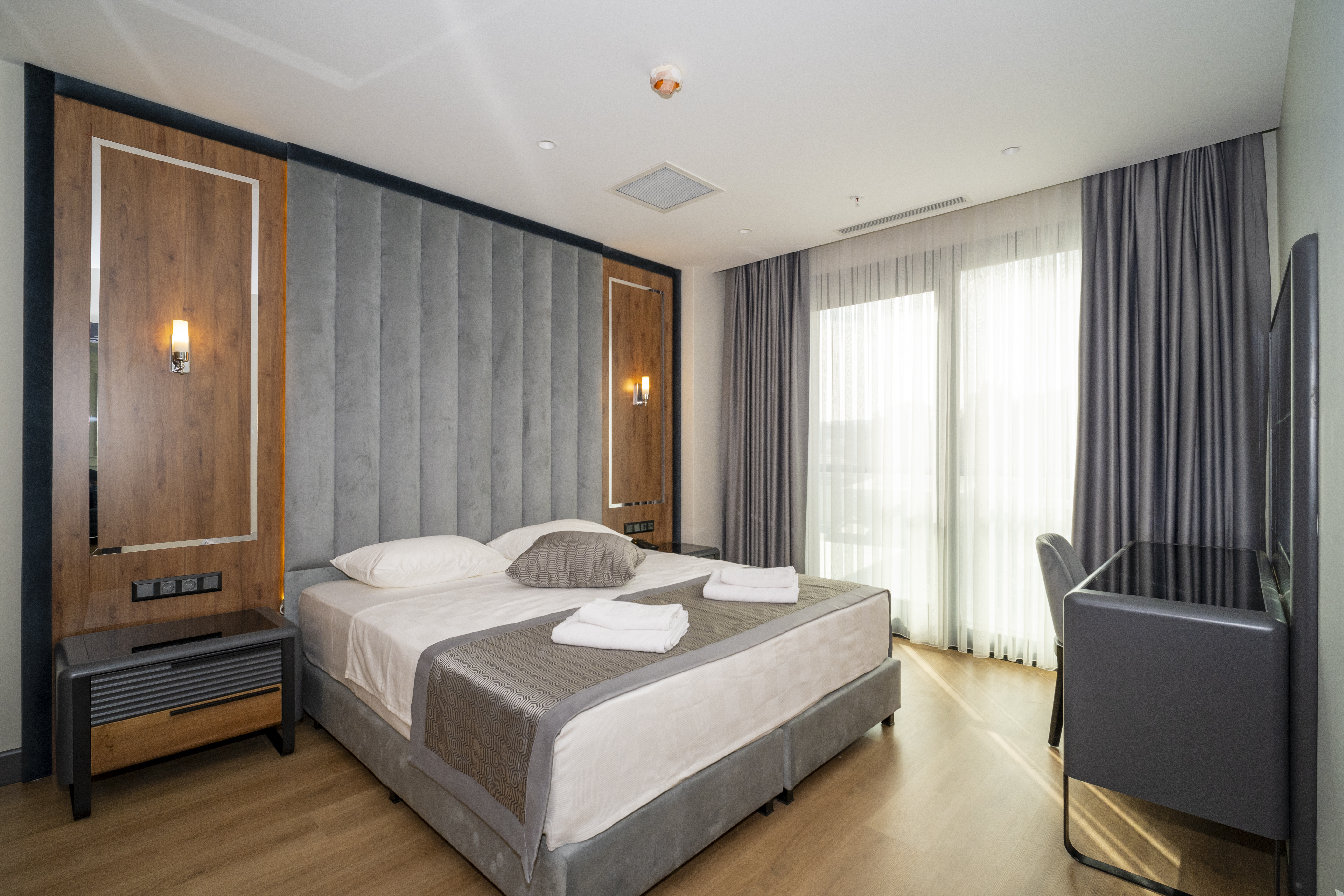 Rusel Park Residence