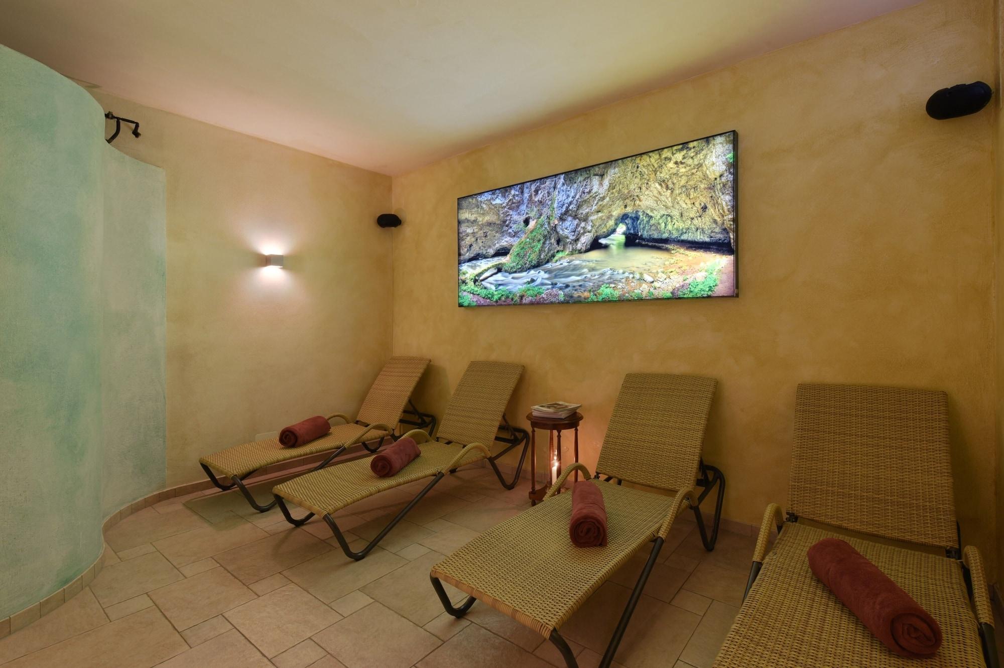 Apartmenthaus Hotel Cella Central