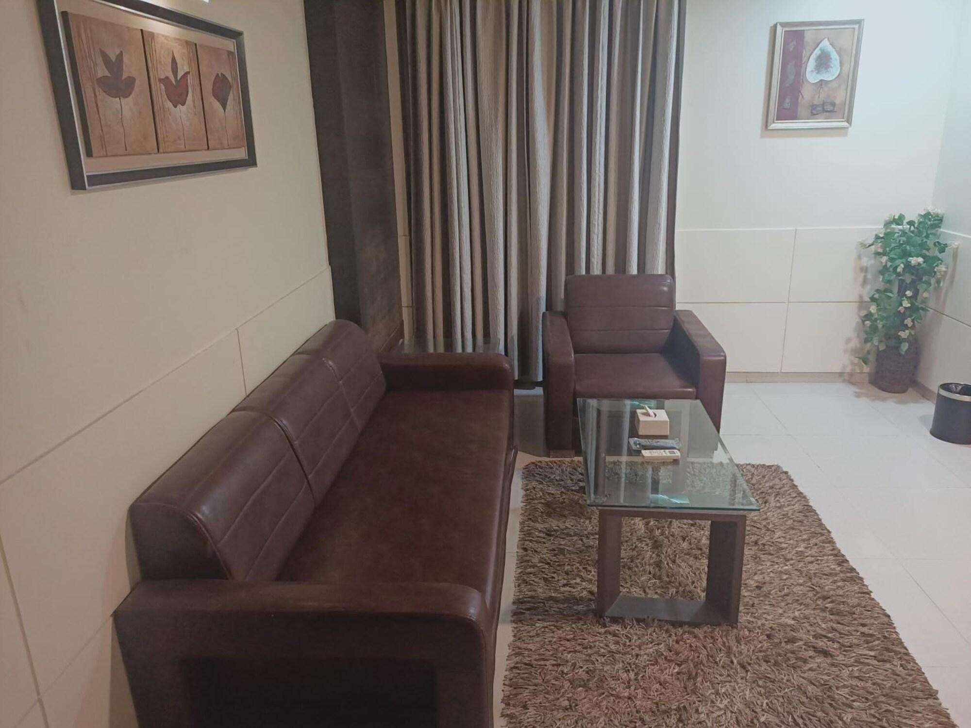 Rudra Shelter Business Hotel