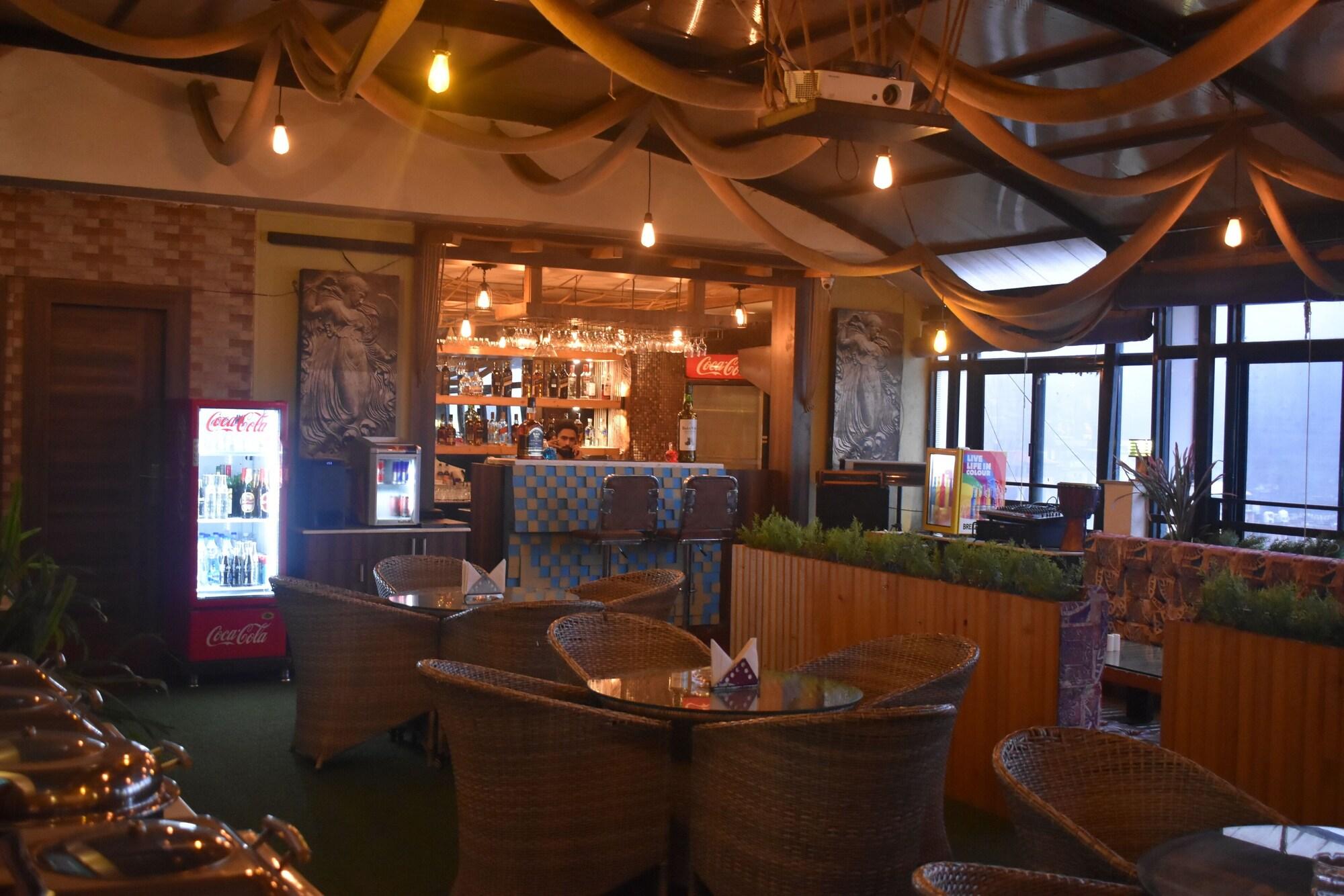 Lavish Inn