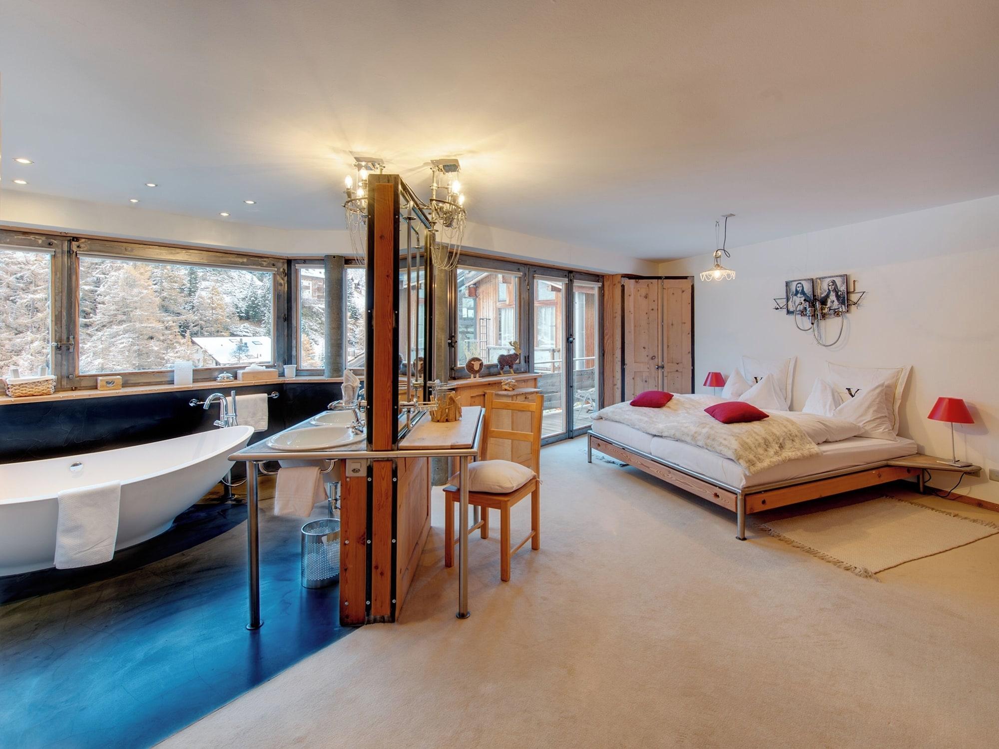 Backstage Hotel Serviced Apartments