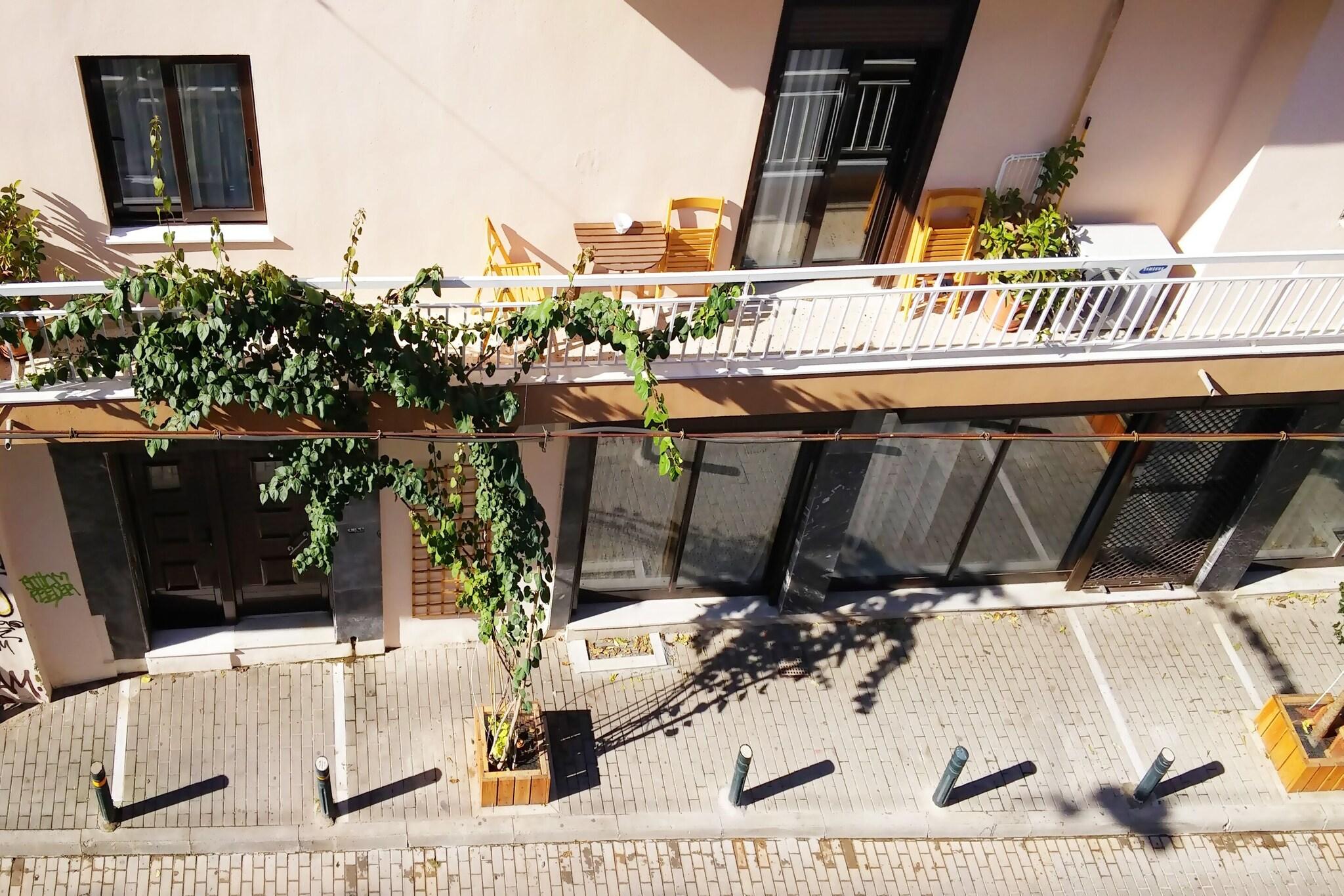 Live In Athens, Psyrri Central Apartments