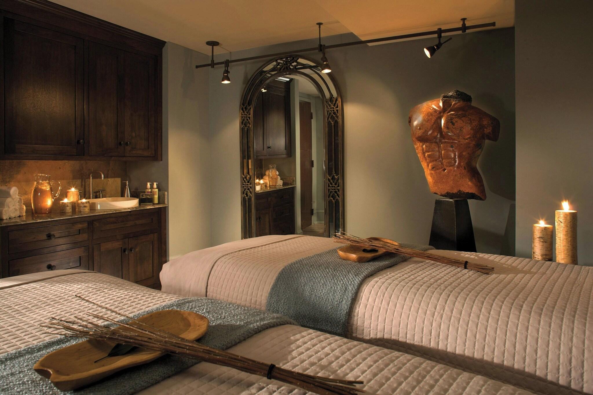 Grand Bohemian Asheville, Autograph Collection