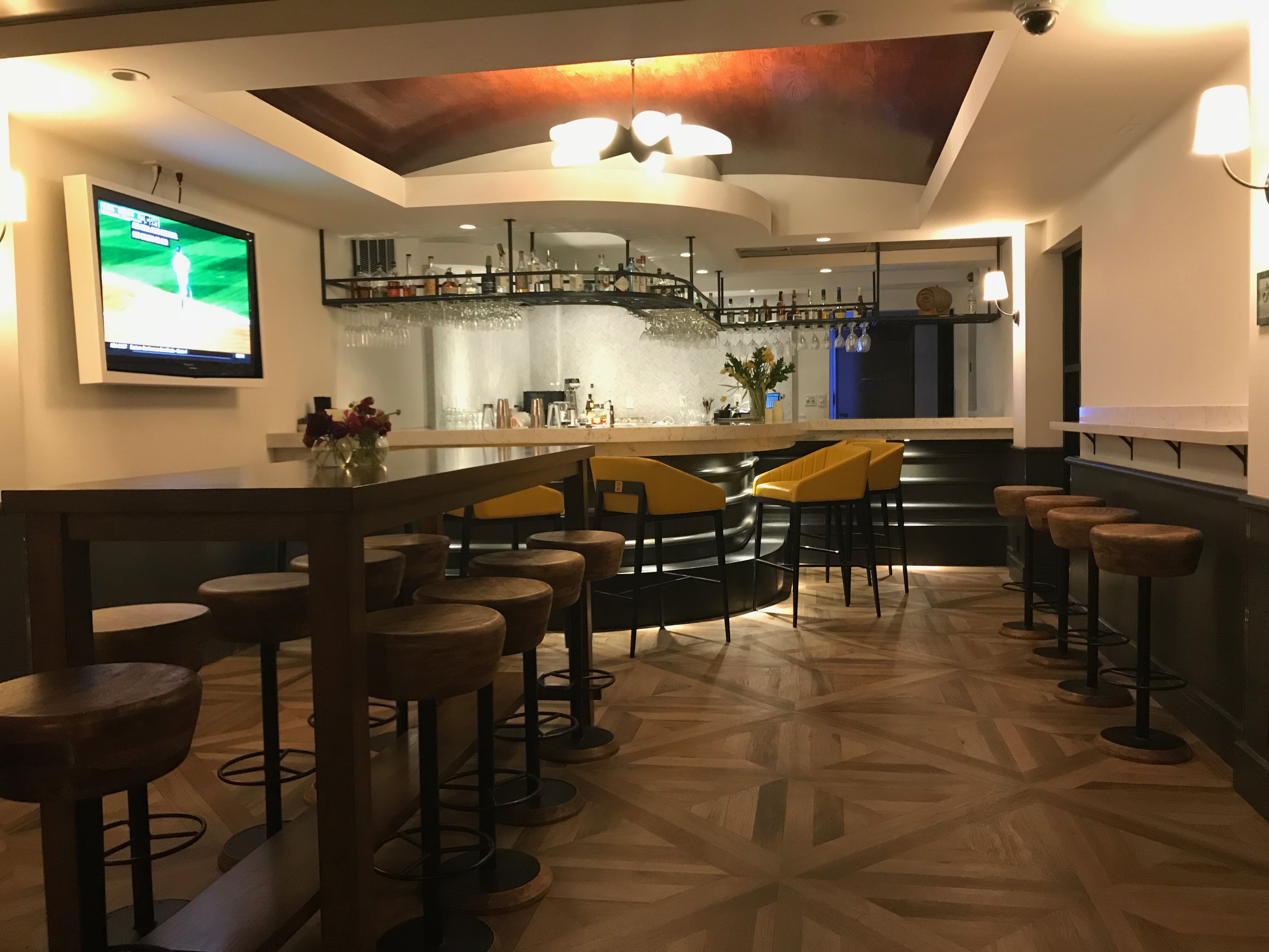 Hollywood Hotel ® by null