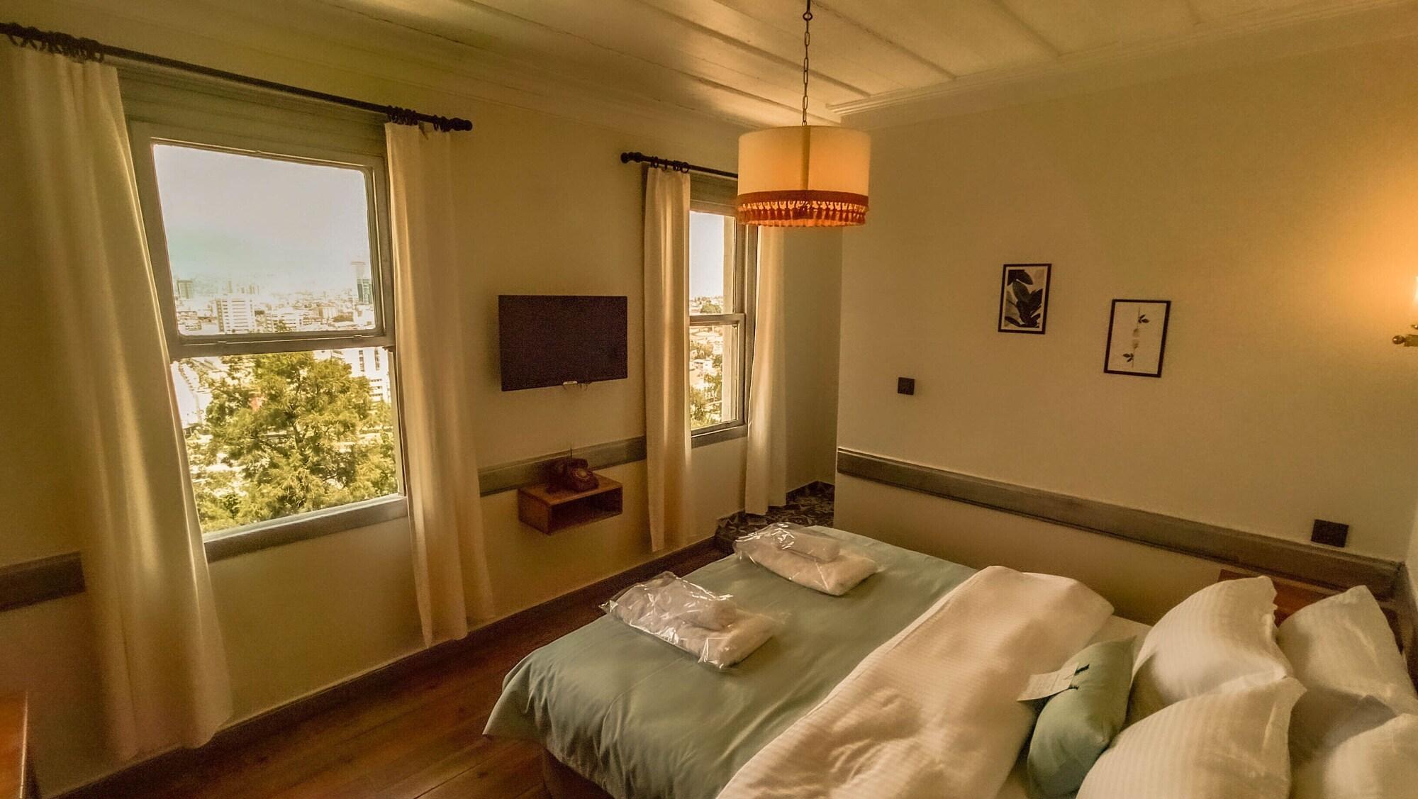 Variante Hotel & Cafe by null