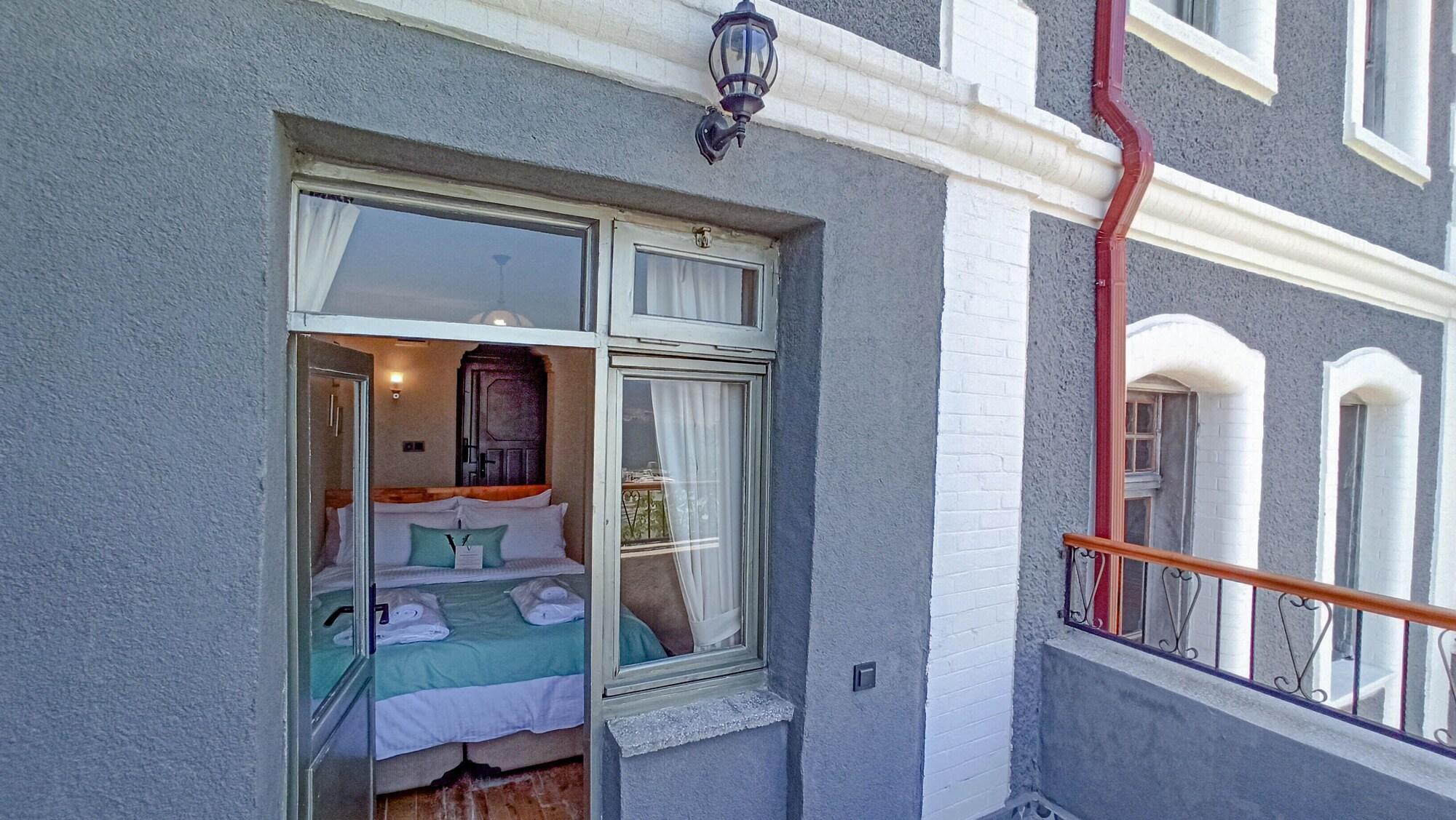 Variante Hotel & Cafe by null