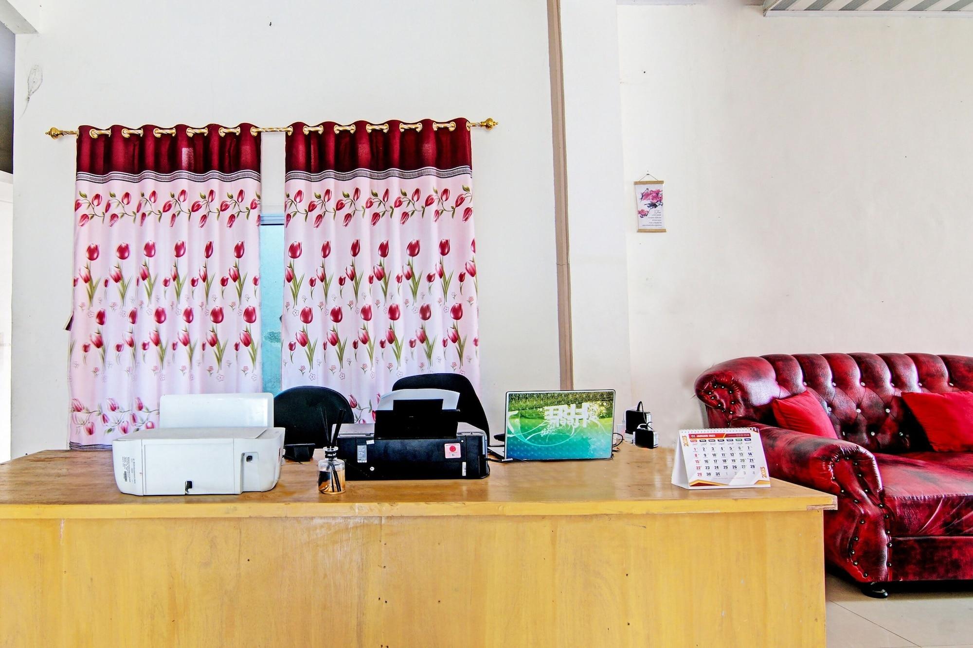 Lobby 3, 92211 Timur Raya Homestay Syariah, Pekanbaru