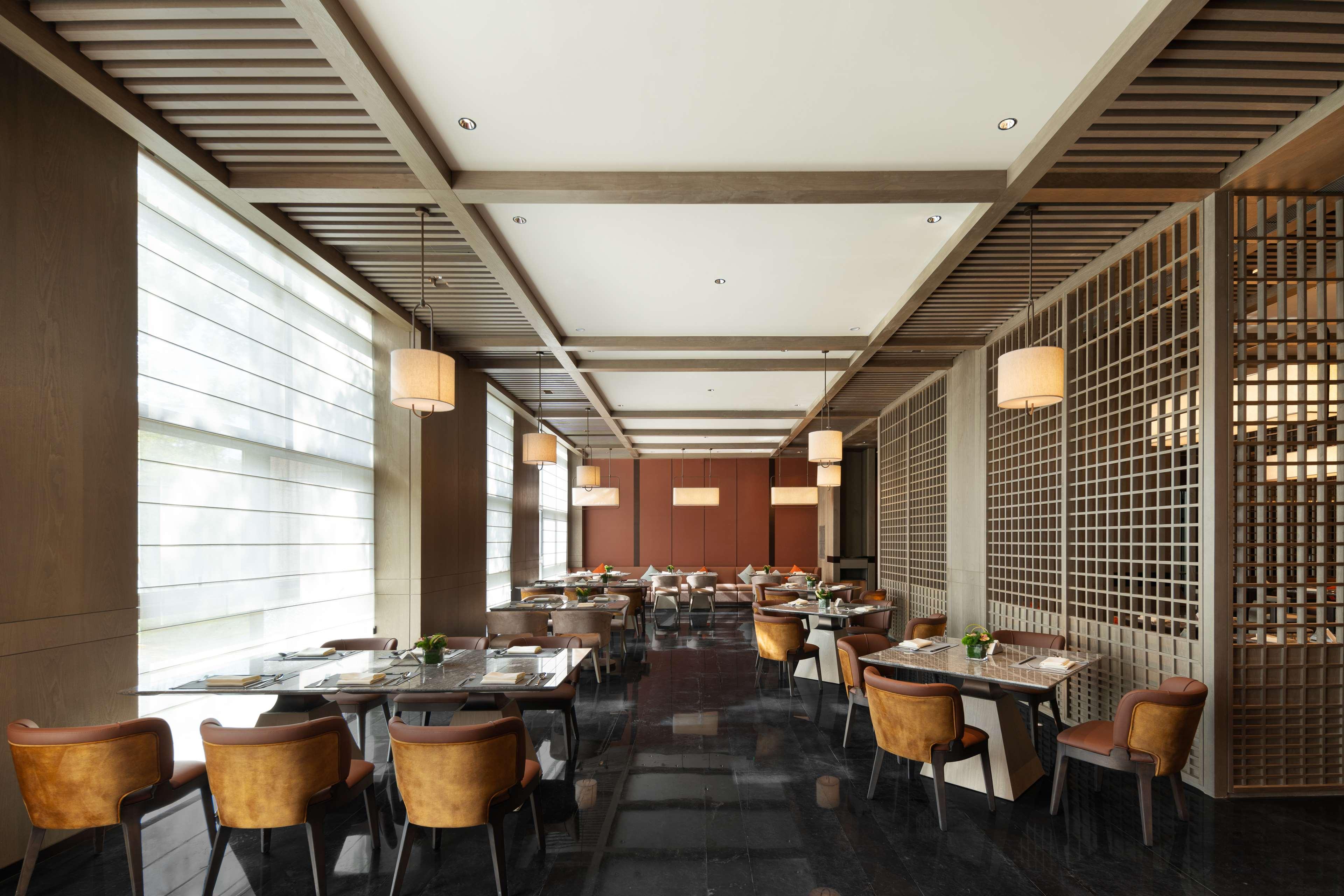DoubleTree by Hilton Kaifeng