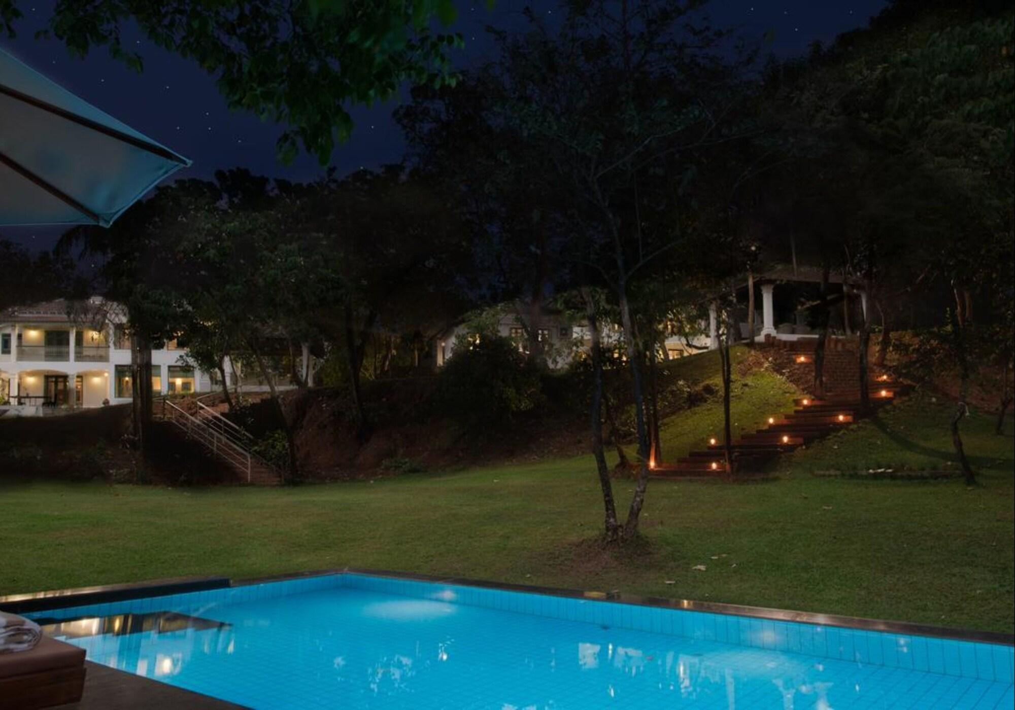 The Postcard Velha
