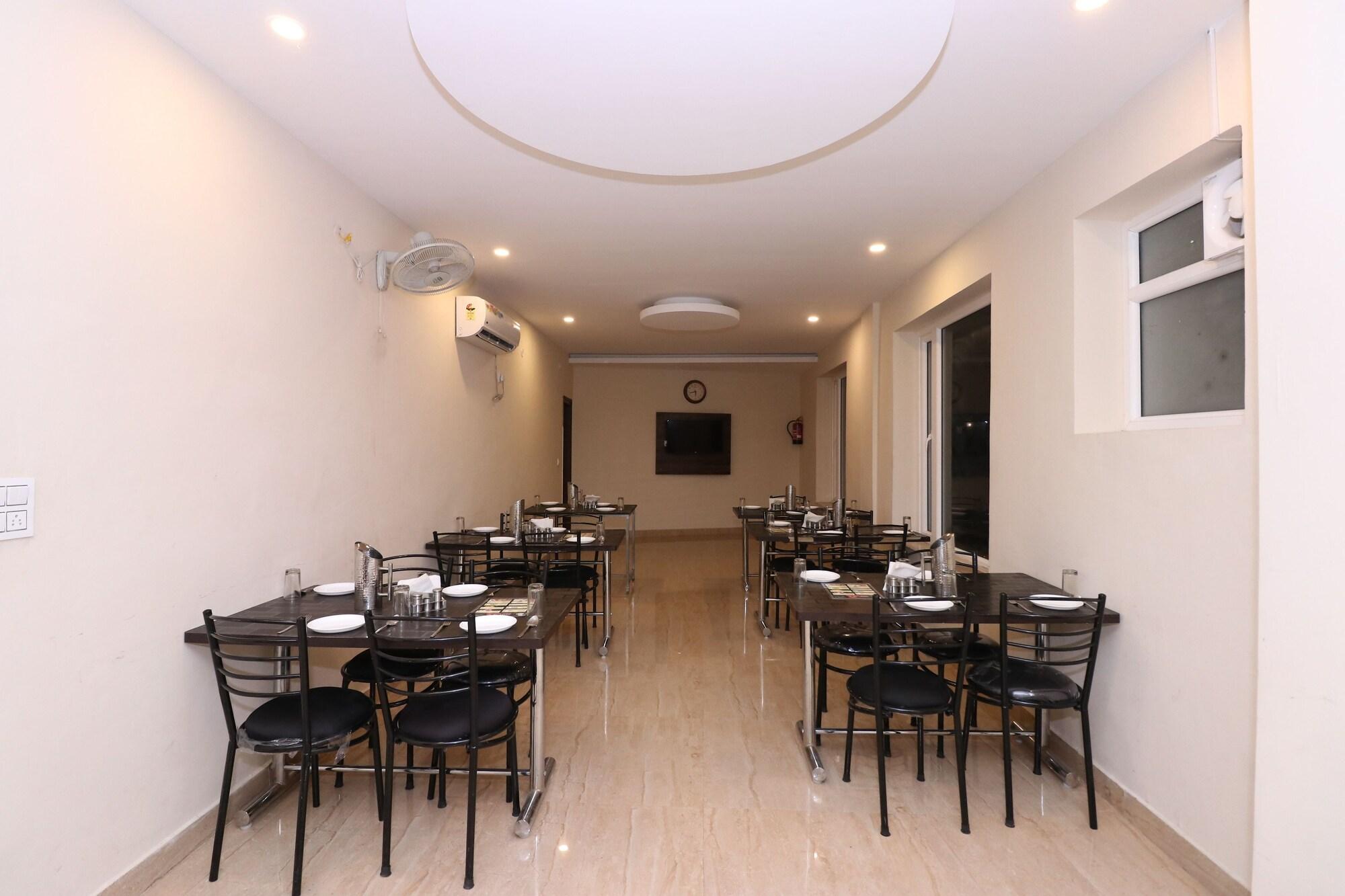 Hotel Dev Ganga