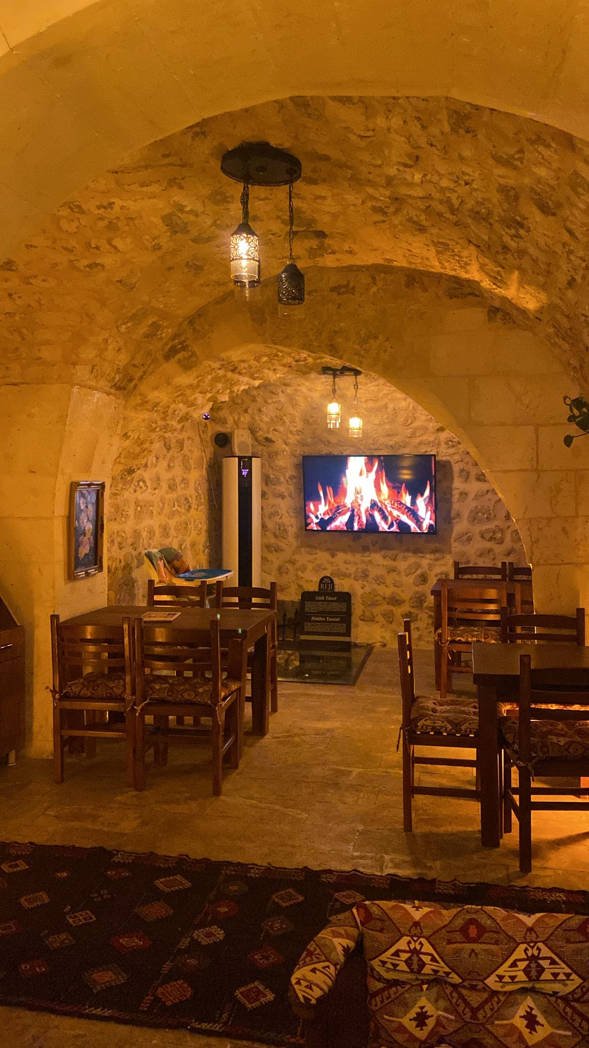 Reji Boutique Hotel