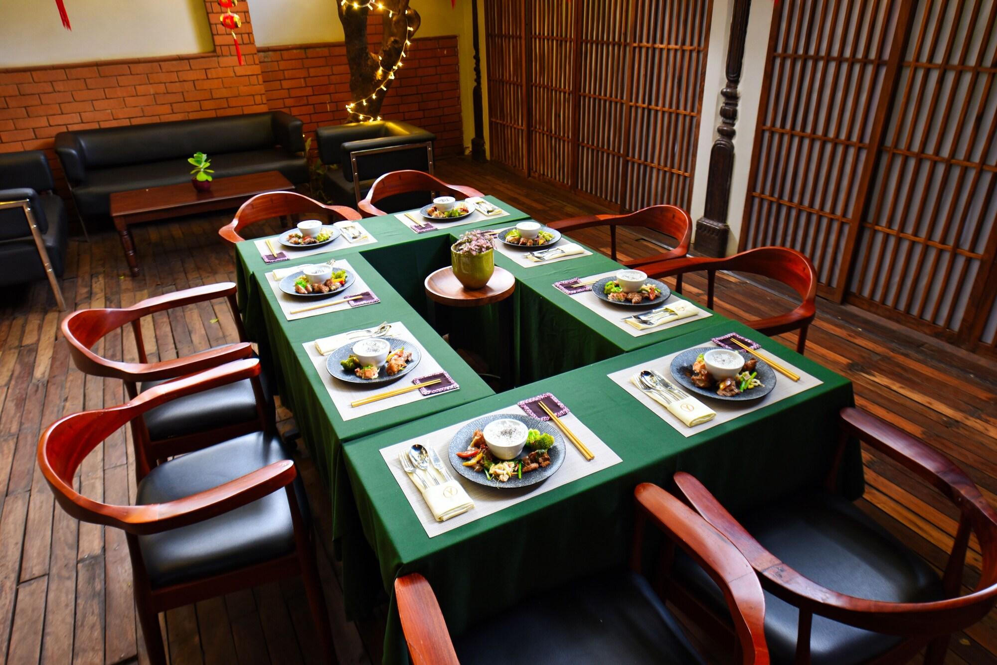 Yushili Hotel Restaurant