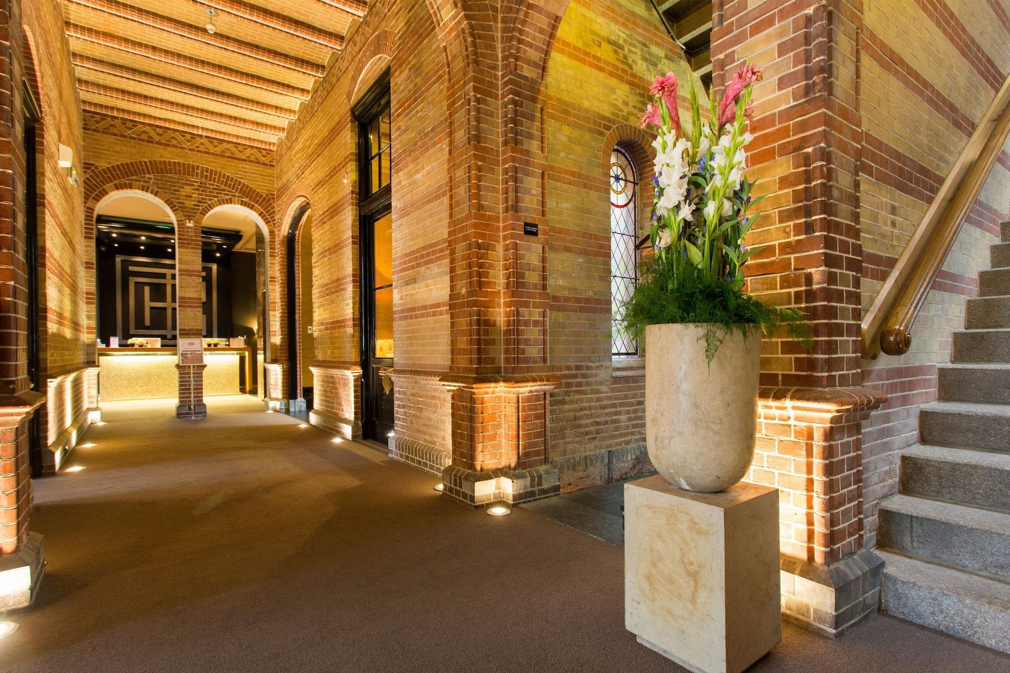 The College Hotel Amsterdam, Autograph Collection by null