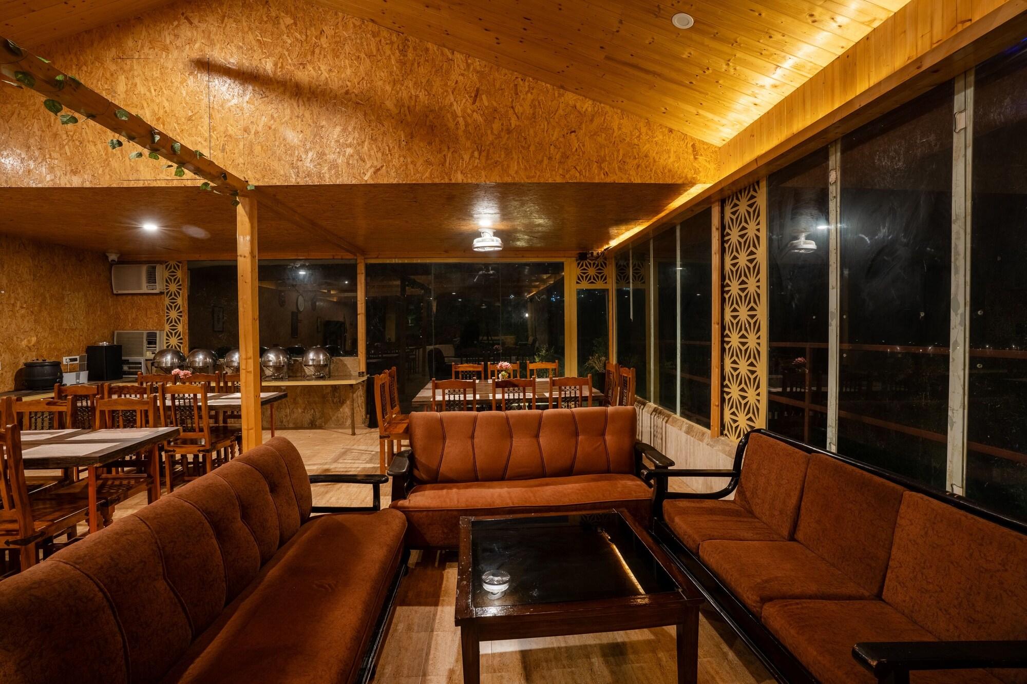Skywood Resort