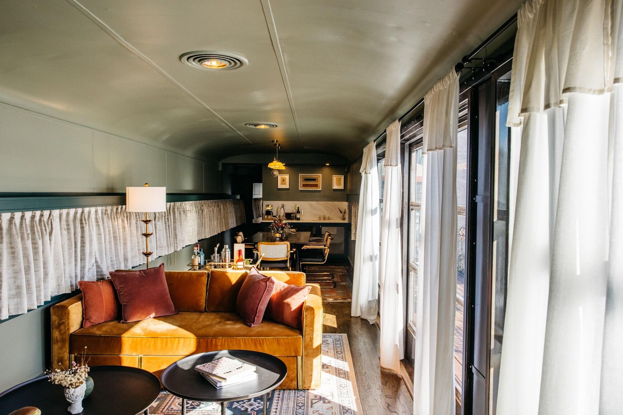 The Hotel Chalet by null