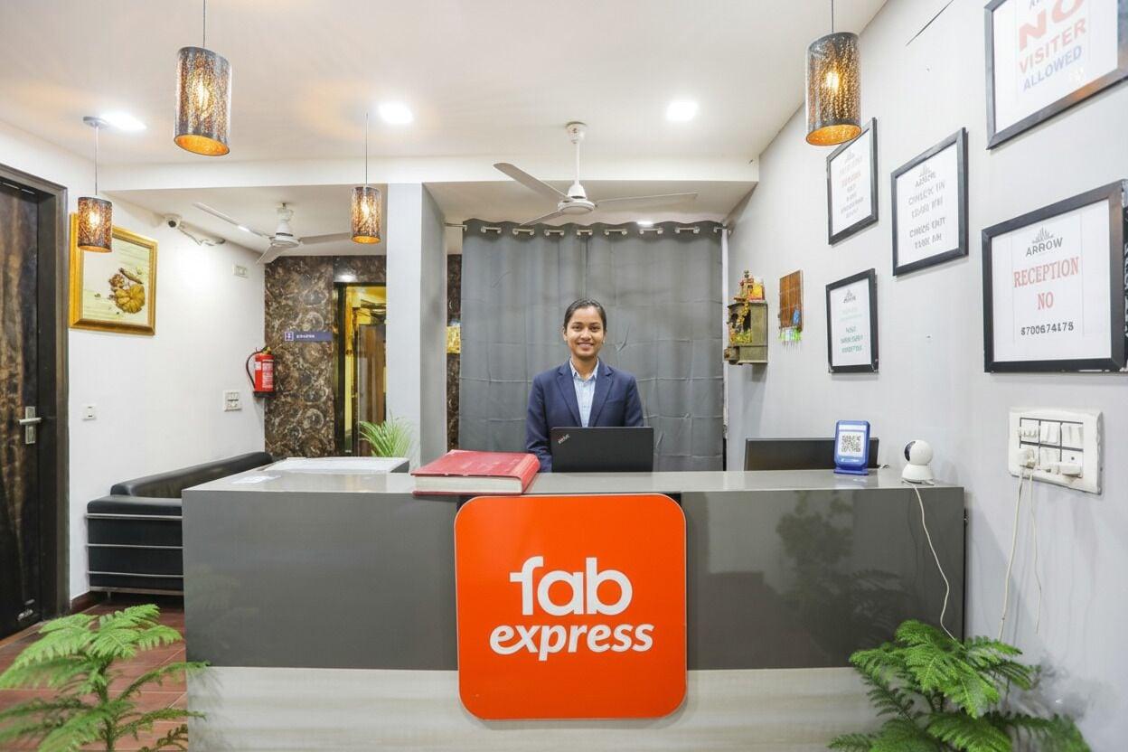 Fabexpress The Arrow