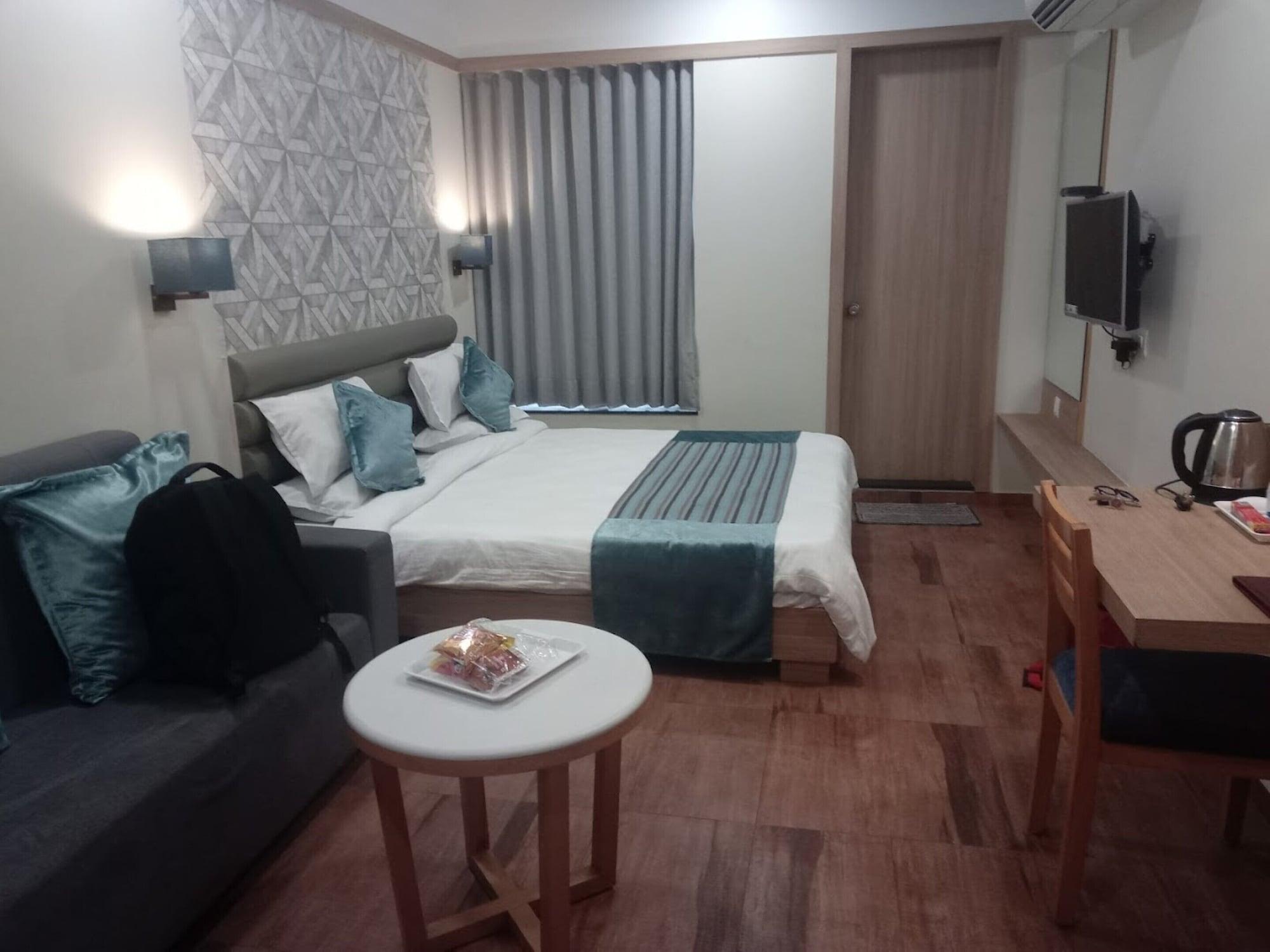 Hotel Everland Rajkot