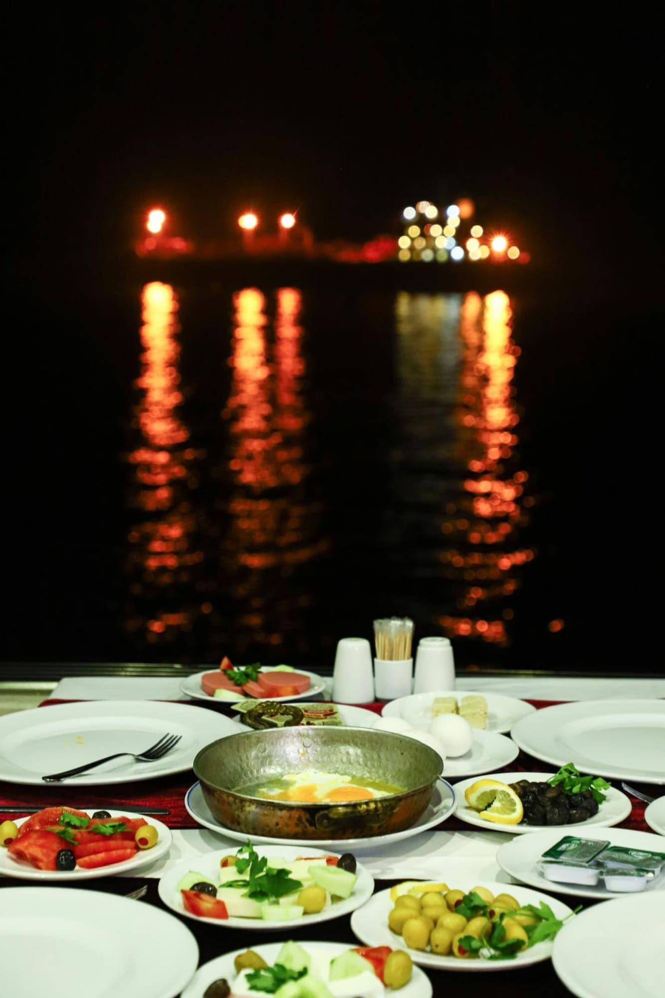 Ya Lda Z Moonlight Hotel