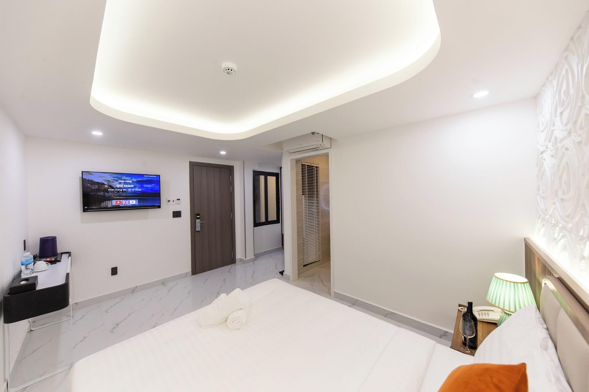 Room 5, Tp Dalat Hotel, Đà Lạt
