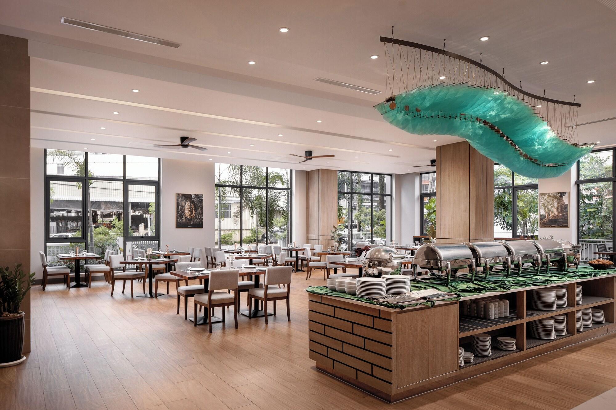 Riva Hotel Shv