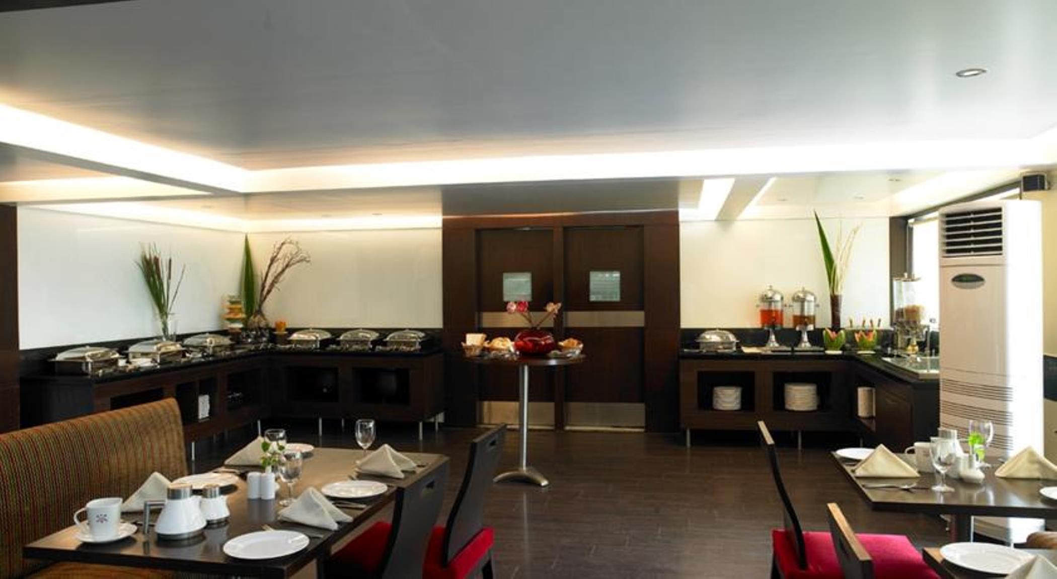 Royal Orchid Golden Suites