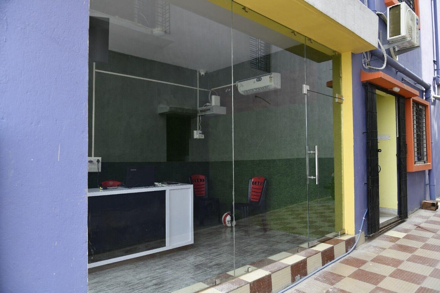 Mm Hotel And Service Apartment
