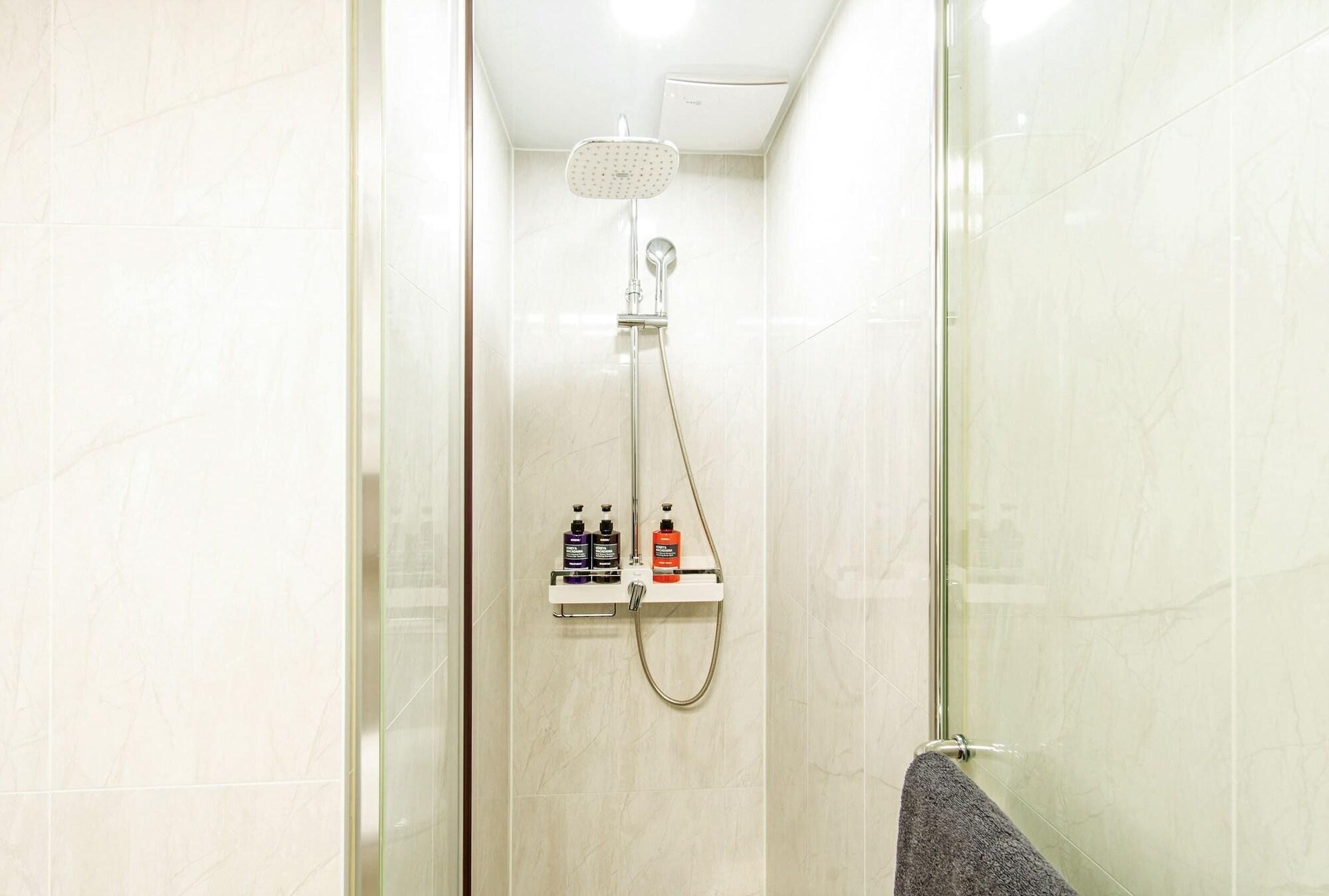 Ariari Hotel
