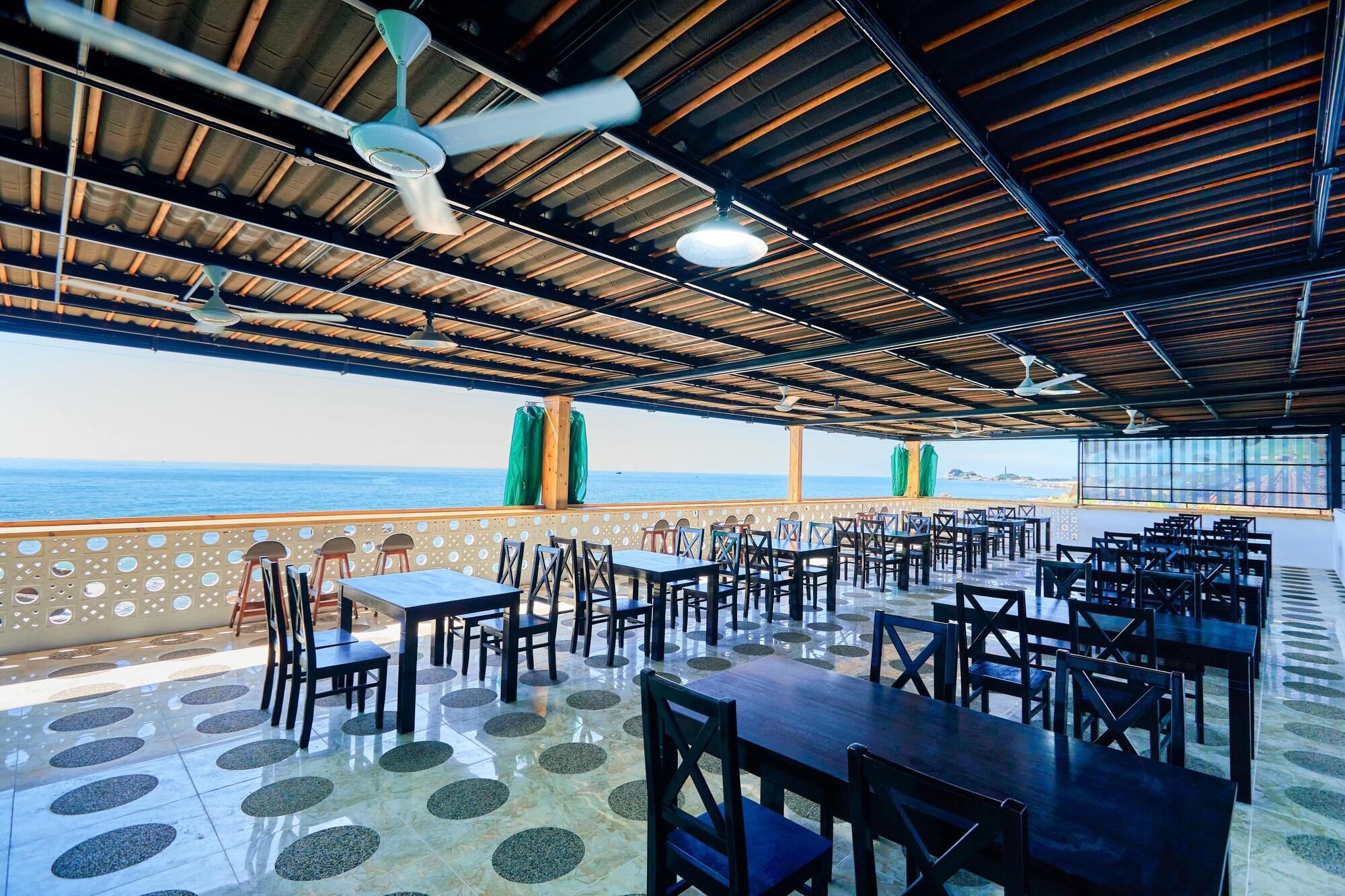 Adora Bay Ke Ga Beach Resort