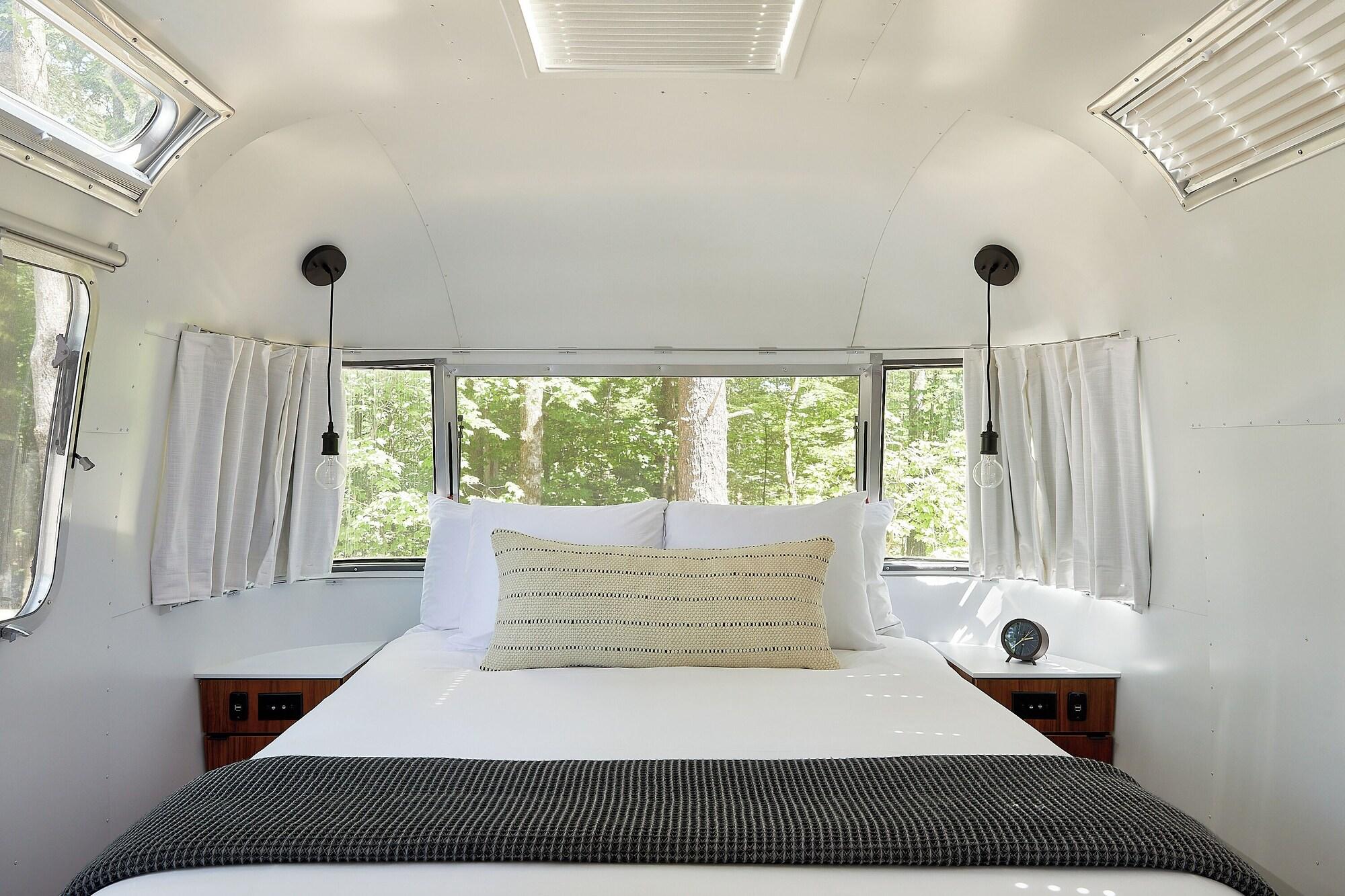 AutoCamp Sequoia by null