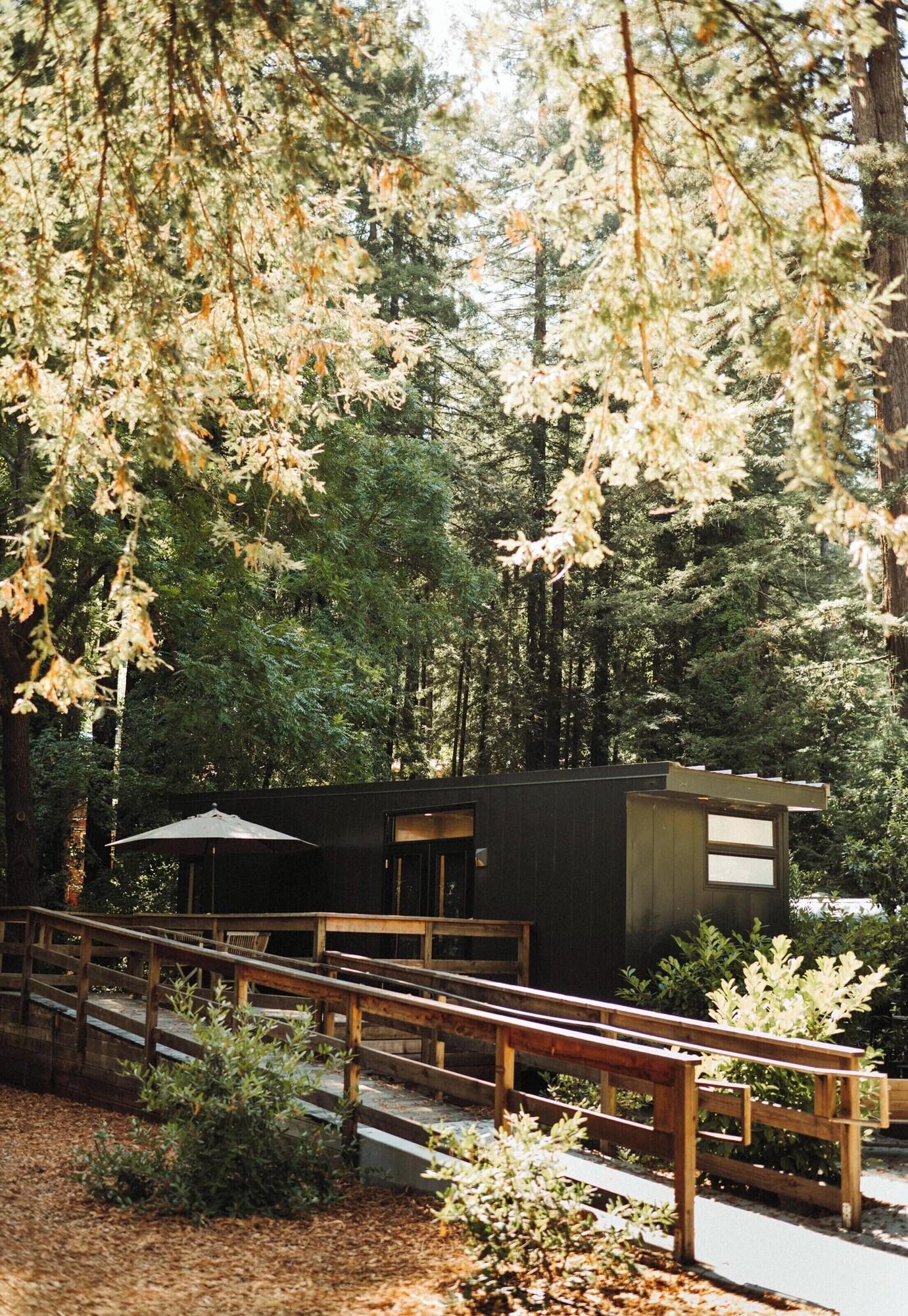 AutoCamp Sequoia by null